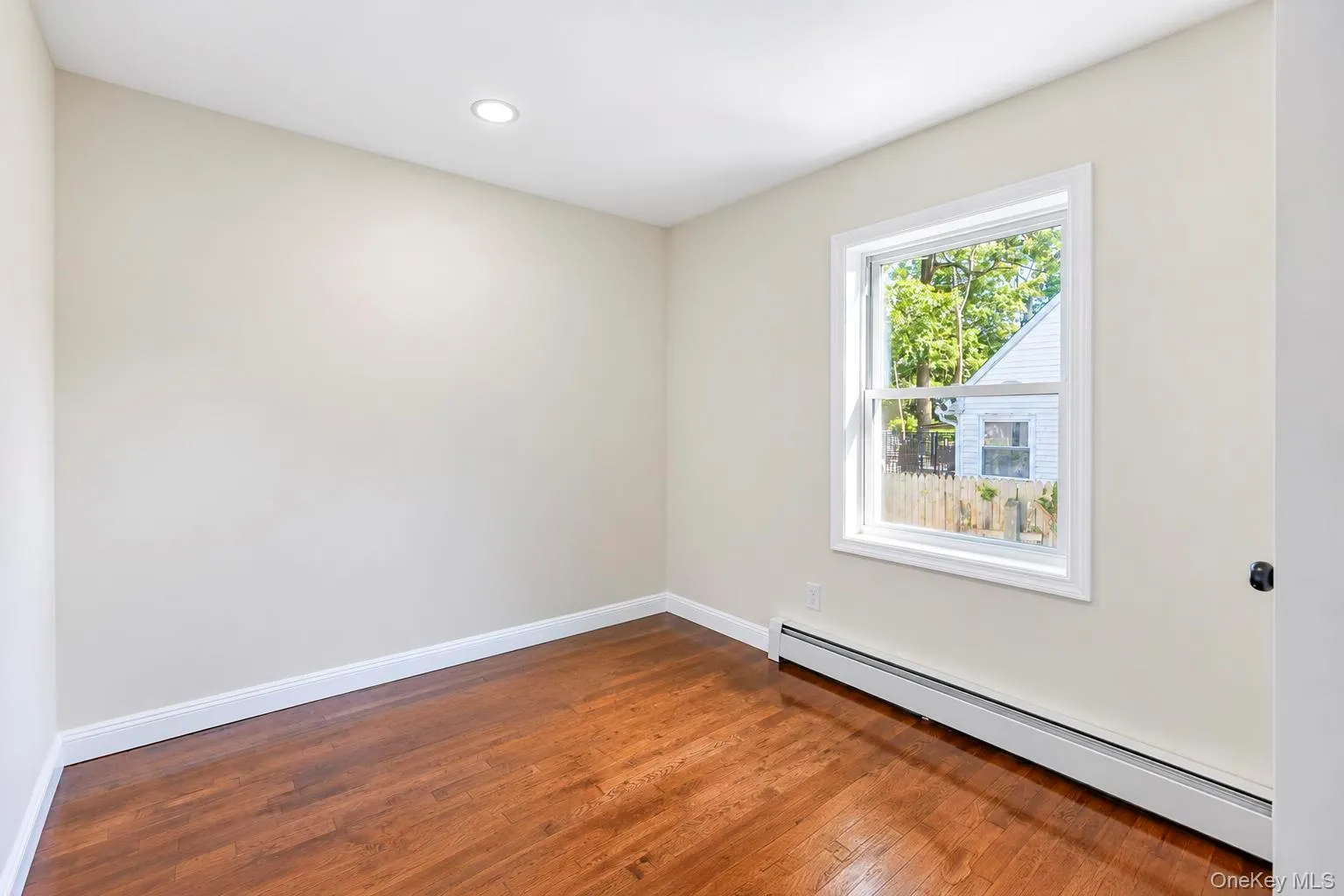 11 1st Place, Brookhaven, NY, 5 Bedrooms Bedrooms, 12 Rooms Rooms,4 BathroomsBathrooms,Residential,For Rent,1st,0,1048905 11 1st Place, Brookhaven, NY, 5 Bedrooms Bedrooms, 12 Rooms Rooms,4 BathroomsBathrooms,Residential,For Rent,1st,0,1048905