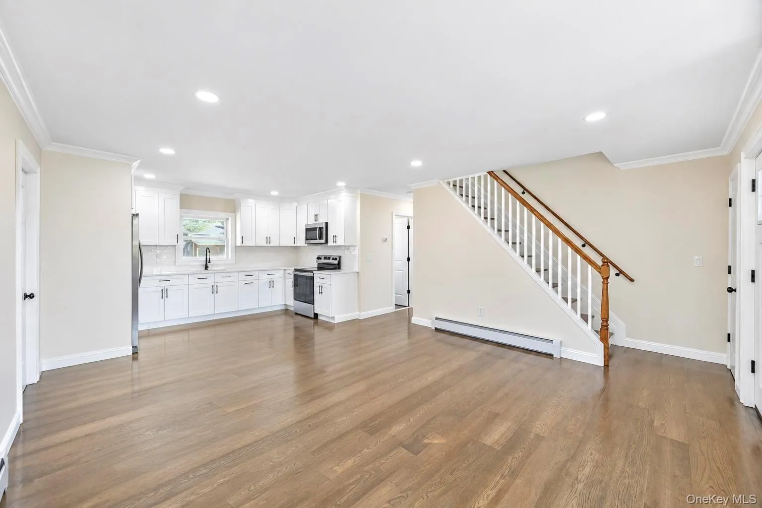 11 1st Place, Brookhaven, NY, 5 Bedrooms Bedrooms, 12 Rooms Rooms,4 BathroomsBathrooms,Residential,For Rent,1st,0,1048905 11 1st Place, Brookhaven, NY, 5 Bedrooms Bedrooms, 12 Rooms Rooms,4 BathroomsBathrooms,Residential,For Rent,1st,0,1048905