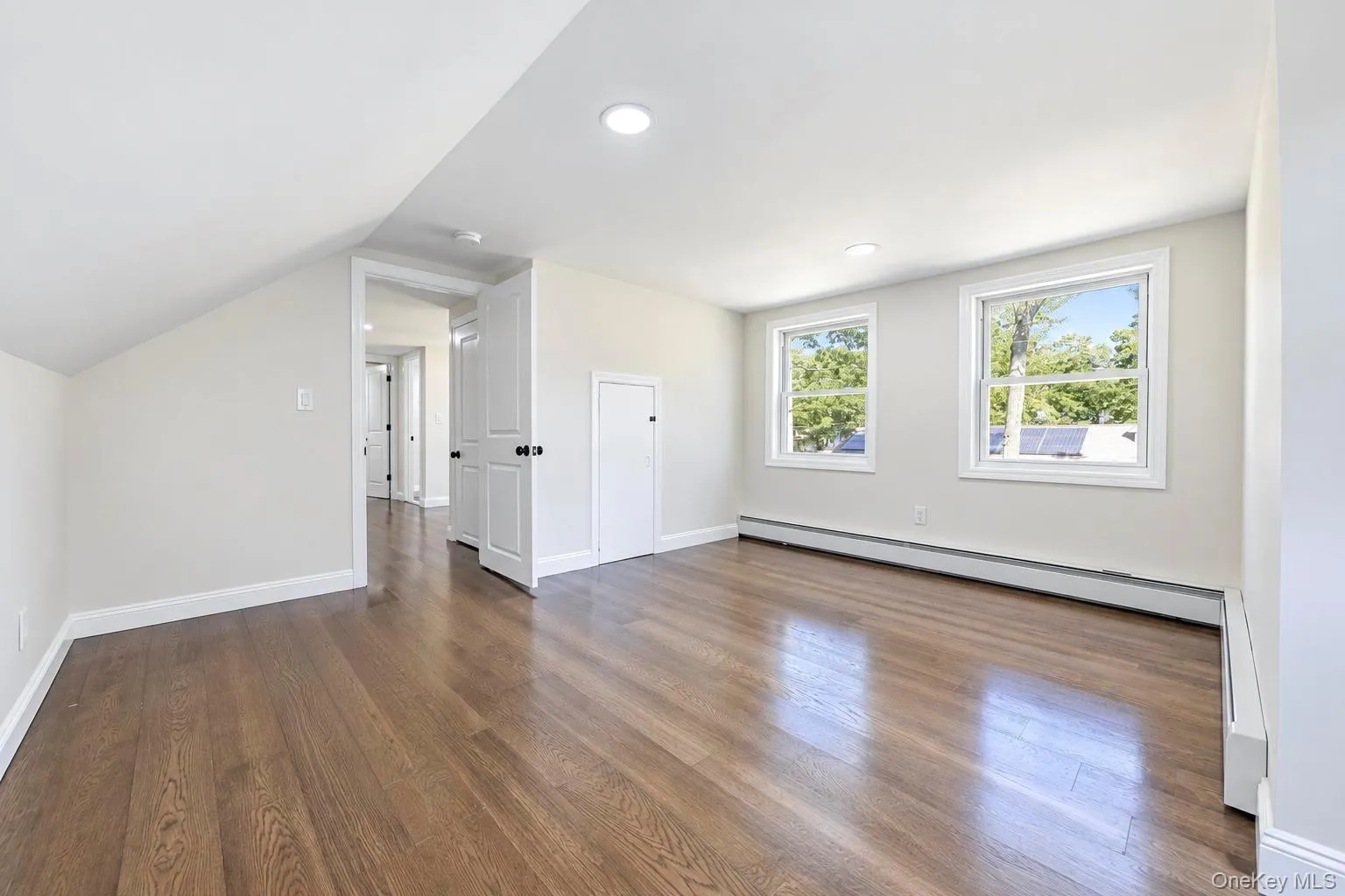 11 1st Place, Brookhaven, NY, 5 Bedrooms Bedrooms, 12 Rooms Rooms,4 BathroomsBathrooms,Residential,For Rent,1st,0,1048905 11 1st Place, Brookhaven, NY, 5 Bedrooms Bedrooms, 12 Rooms Rooms,4 BathroomsBathrooms,Residential,For Rent,1st,0,1048905