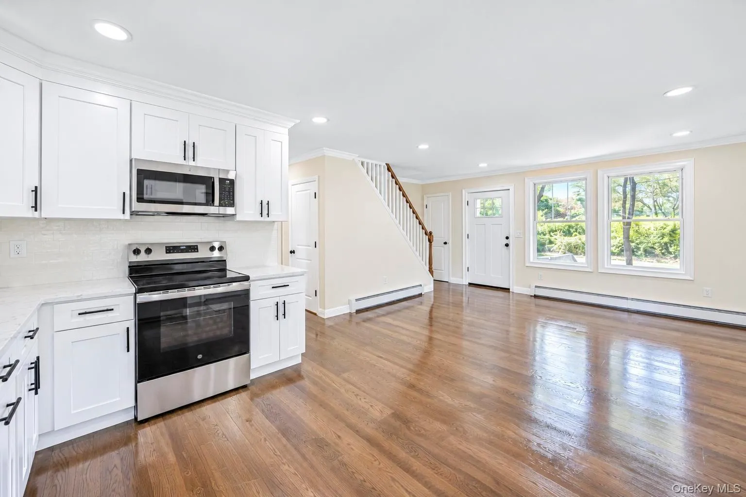 11 1st Place, Brookhaven, NY, 5 Bedrooms Bedrooms, 12 Rooms Rooms,4 BathroomsBathrooms,Residential,For Rent,1st,0,1048905 11 1st Place, Brookhaven, NY, 5 Bedrooms Bedrooms, 12 Rooms Rooms,4 BathroomsBathrooms,Residential,For Rent,1st,0,1048905