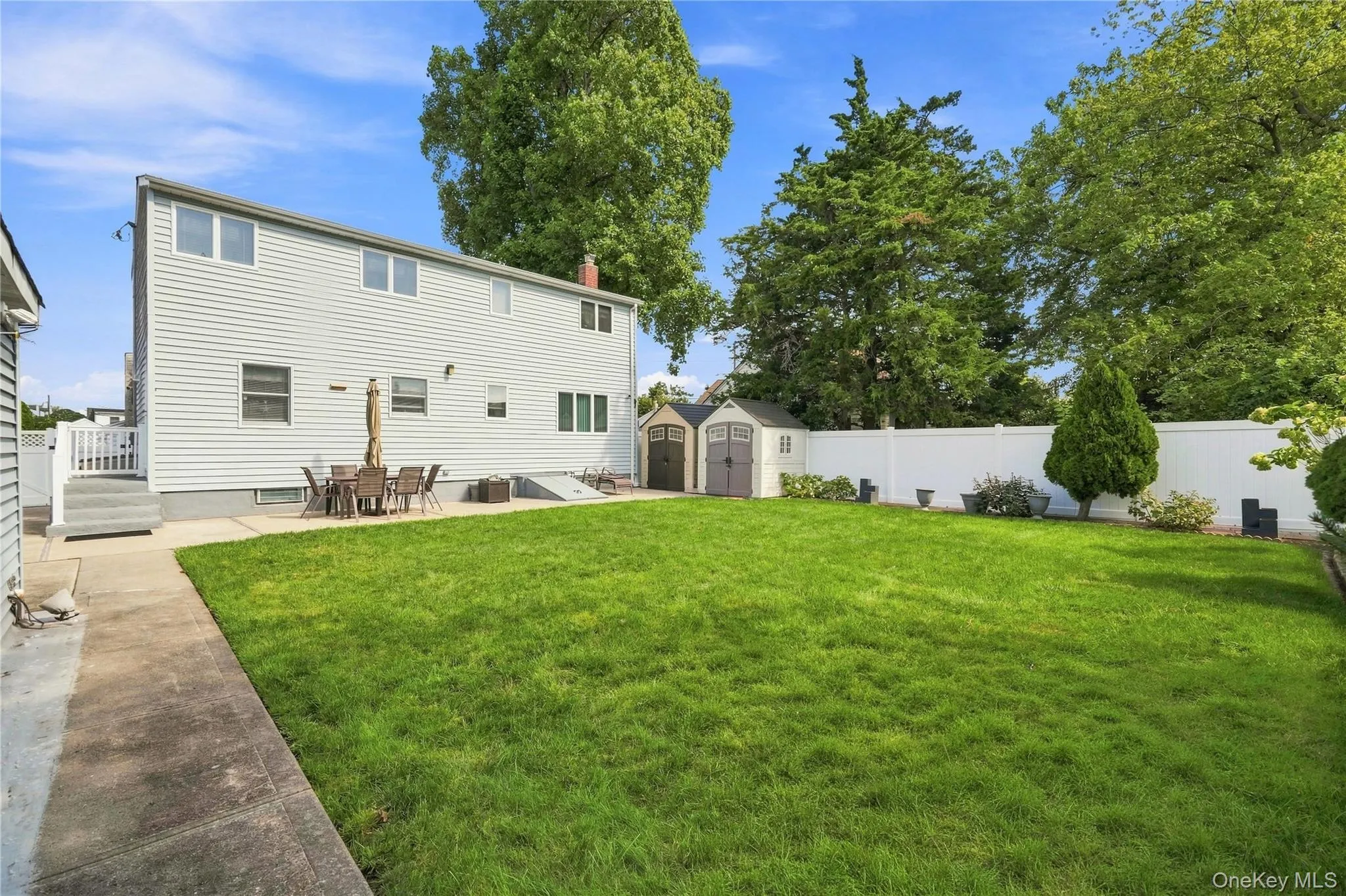 310 Audley Court, Babylon, NY, 5 Bedrooms Bedrooms, 8 Rooms Rooms,2 BathroomsBathrooms,Residential,For Rent,Audley,0,1048906 310 Audley Court, Babylon, NY, 5 Bedrooms Bedrooms, 8 Rooms Rooms,2 BathroomsBathrooms,Residential,For Rent,Audley,0,1048906