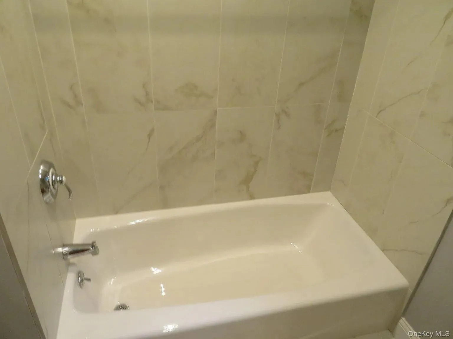 47 Gibson Place, Yonkers, NY, 4 Bedrooms Bedrooms, 7 Rooms Rooms,3 BathroomsBathrooms,Residential Lease,For Rent,Gibson,0,1048924 47 Gibson Place, Yonkers, NY, 4 Bedrooms Bedrooms, 7 Rooms Rooms,3 BathroomsBathrooms,Residential Lease,For Rent,Gibson,0,1048924