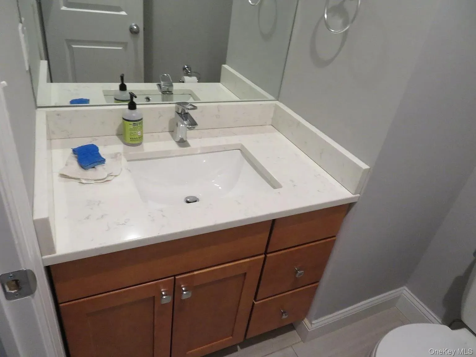 47 Gibson Place, Yonkers, NY, 4 Bedrooms Bedrooms, 7 Rooms Rooms,3 BathroomsBathrooms,Residential Lease,For Rent,Gibson,0,1048924 47 Gibson Place, Yonkers, NY, 4 Bedrooms Bedrooms, 7 Rooms Rooms,3 BathroomsBathrooms,Residential Lease,For Rent,Gibson,0,1048924