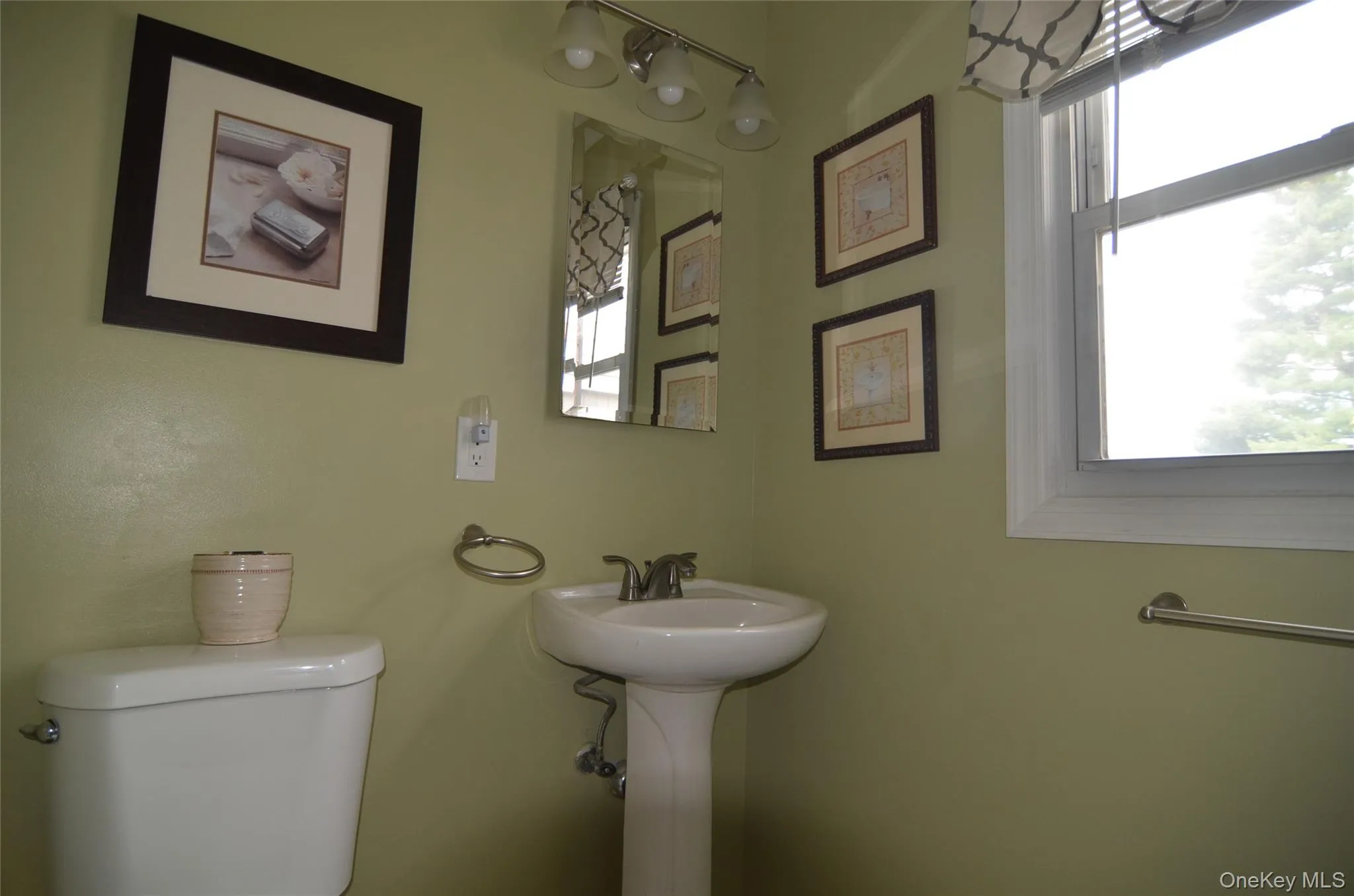 13 LENOX Court, Ramapo, NY, 1 Bedroom Bedrooms, 3 Rooms Rooms,1 BathroomBathrooms,Residential,For Rent,LENOX,0,1048926 13 LENOX Court, Ramapo, NY, 1 Bedroom Bedrooms, 3 Rooms Rooms,1 BathroomBathrooms,Residential,For Rent,LENOX,0,1048926