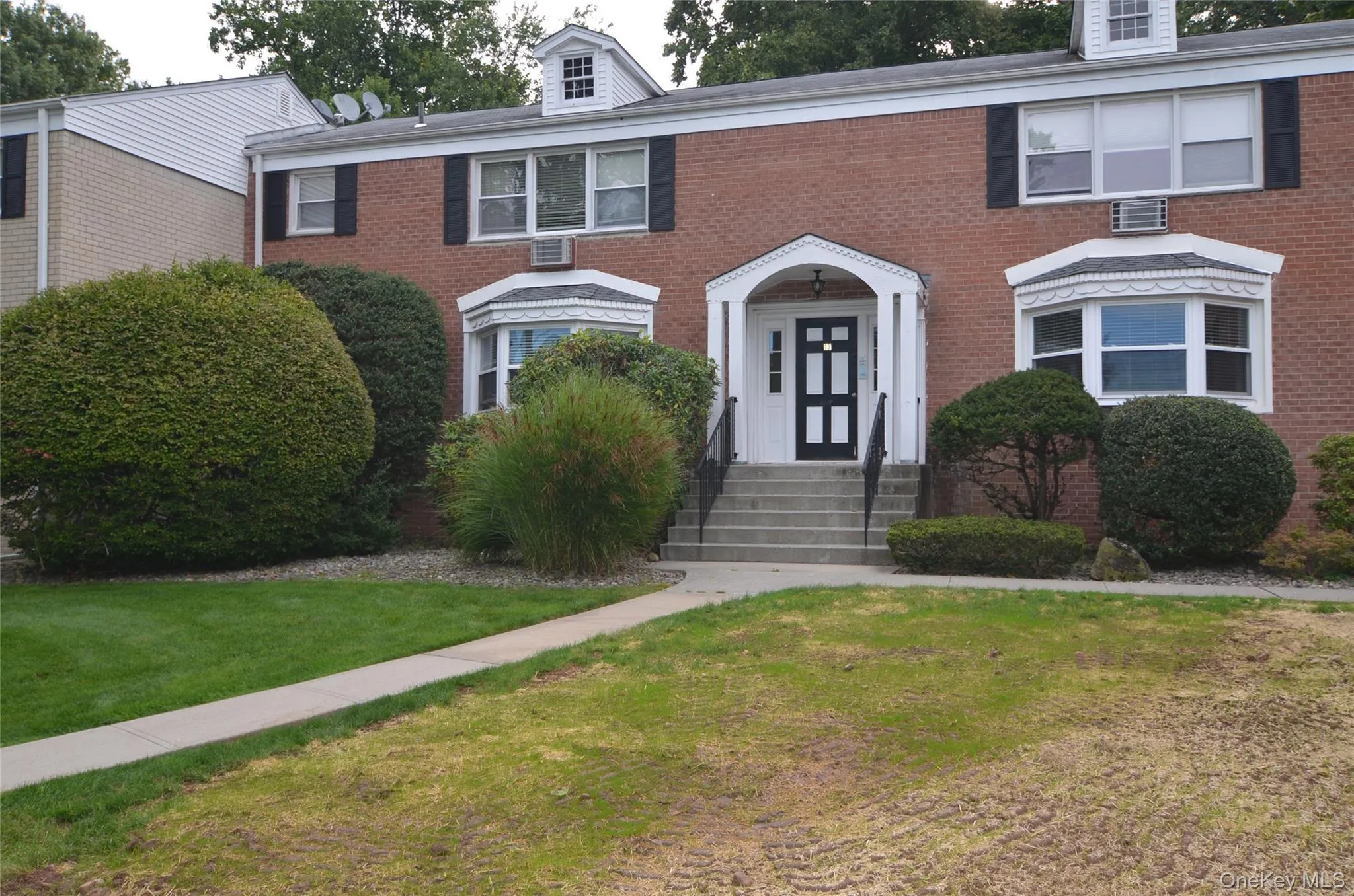 13 LENOX Court, Ramapo, NY, 1 Bedroom Bedrooms, 3 Rooms Rooms,1 BathroomBathrooms,Residential,For Rent,LENOX,0,1048926 13 LENOX Court, Ramapo, NY, 1 Bedroom Bedrooms, 3 Rooms Rooms,1 BathroomBathrooms,Residential,For Rent,LENOX,0,1048926