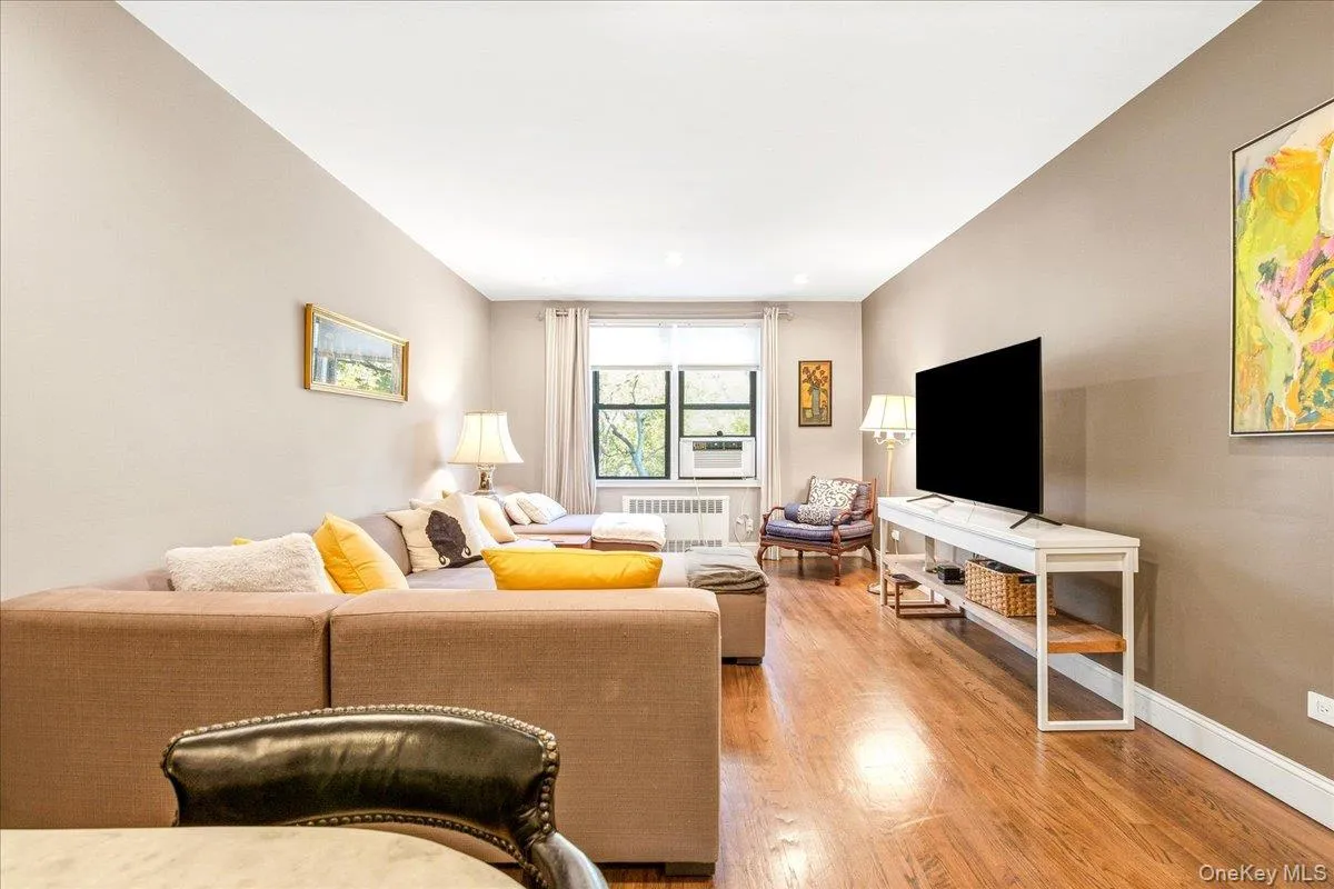 102-32 65th Avenue, New York, NY, 2 Bedrooms Bedrooms, 5 Rooms Rooms,1 BathroomBathrooms,Residential,For Rent,65th,0,1048929 102-32 65th Avenue, New York, NY, 2 Bedrooms Bedrooms, 5 Rooms Rooms,1 BathroomBathrooms,Residential,For Rent,65th,0,1048929
