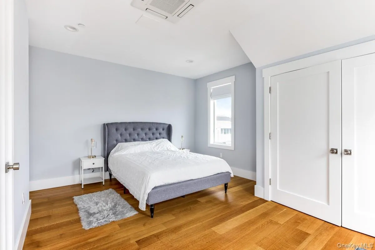 176 Beach 127th Street, New York, NY, 4 Bedrooms Bedrooms, 8 Rooms Rooms,2 BathroomsBathrooms,Residential,For Rent,Beach 127th,0,1048942 176 Beach 127th Street, New York, NY, 4 Bedrooms Bedrooms, 8 Rooms Rooms,2 BathroomsBathrooms,Residential,For Rent,Beach 127th,0,1048942