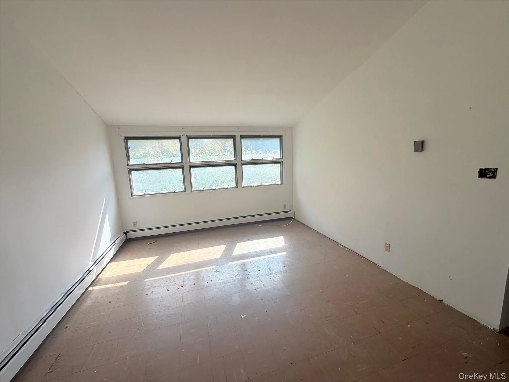 25 Miles, Fallsburg, NY, 2 Bedroom Bedrooms, 4 Room Rooms,1 BathroomBathrooms,Residential Lease,For Rent,Miles,0,1048943 25 Miles, Fallsburg, NY, 2 Bedroom Bedrooms, 4 Room Rooms,1 BathroomBathrooms,Residential Lease,For Rent,Miles,0,1048943