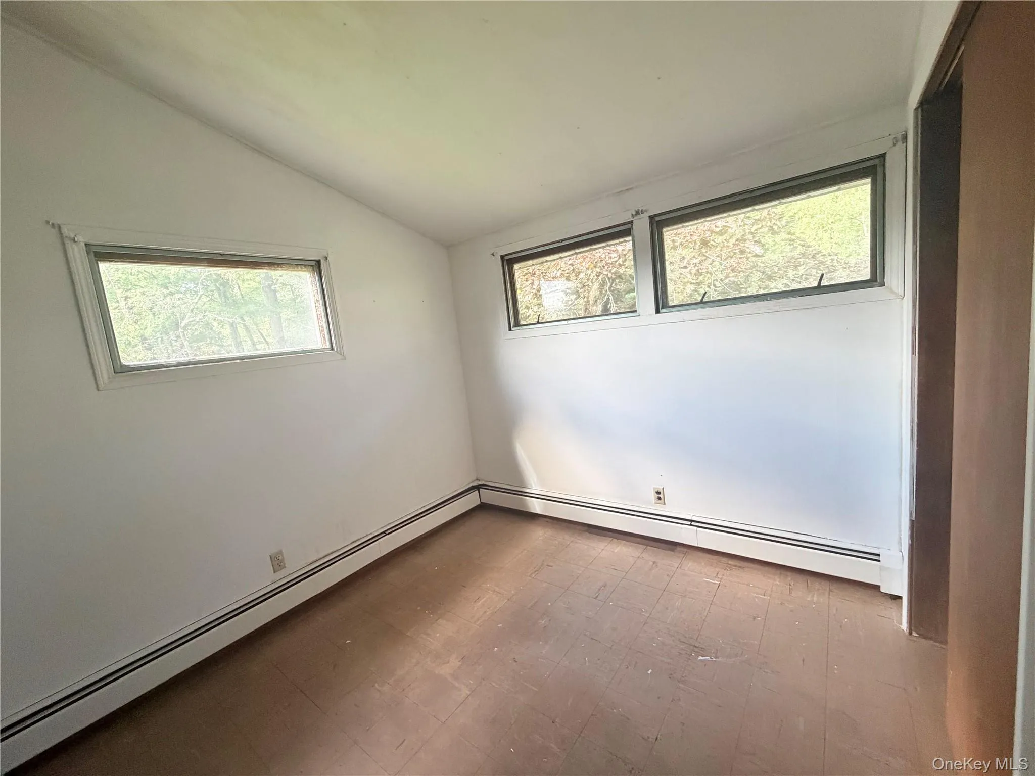 25 Miles, Fallsburg, NY, 2 Bedroom Bedrooms, 4 Room Rooms,1 BathroomBathrooms,Residential Lease,For Rent,Miles,0,1048943 25 Miles, Fallsburg, NY, 2 Bedroom Bedrooms, 4 Room Rooms,1 BathroomBathrooms,Residential Lease,For Rent,Miles,0,1048943