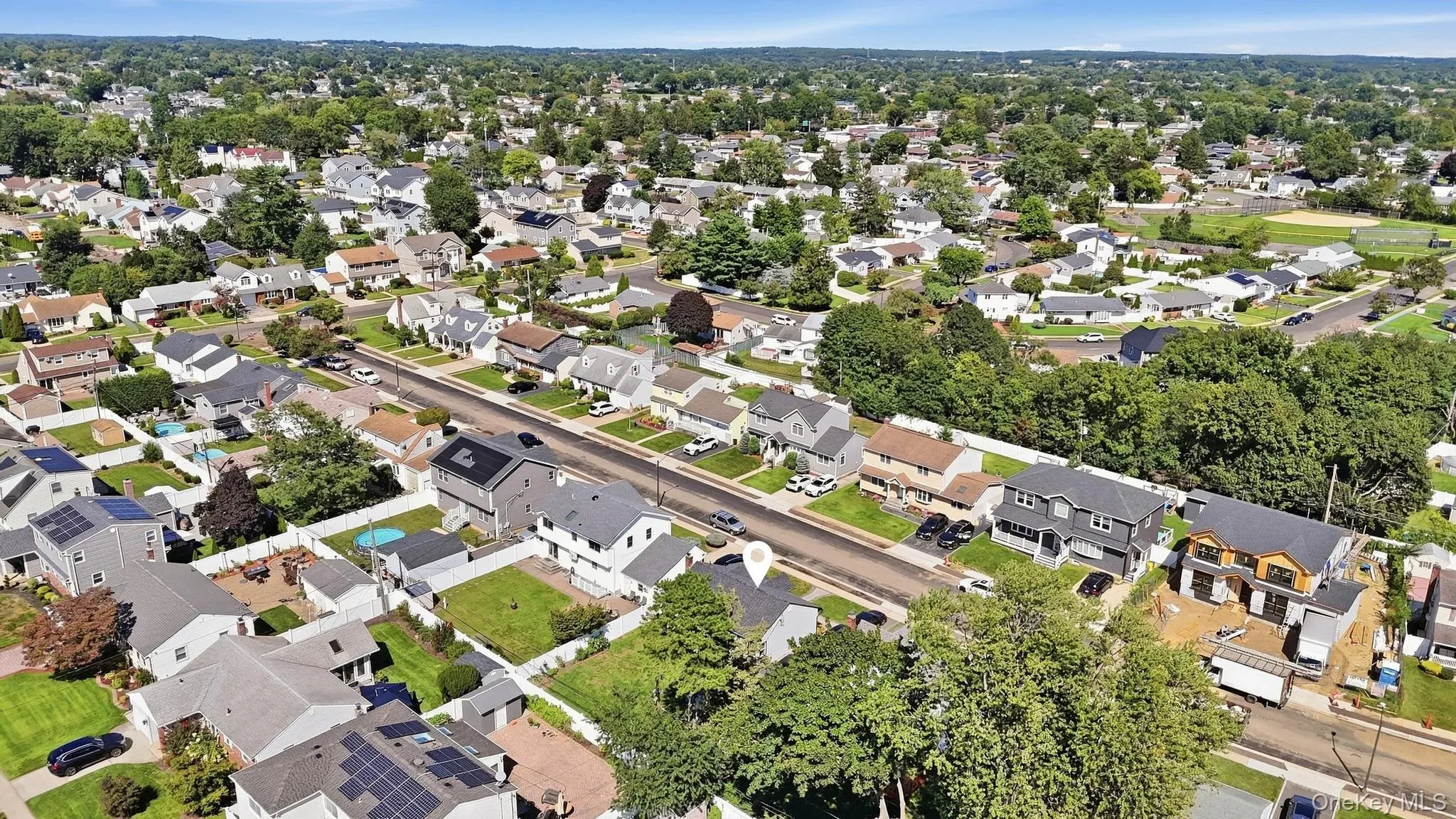 18 Devon Road, Oyster Bay, NY, 3 Bedrooms Bedrooms, 11 Rooms Rooms,2 BathroomsBathrooms,Residential,For Rent,Devon,0,1048948 18 Devon Road, Oyster Bay, NY, 3 Bedrooms Bedrooms, 11 Rooms Rooms,2 BathroomsBathrooms,Residential,For Rent,Devon,0,1048948