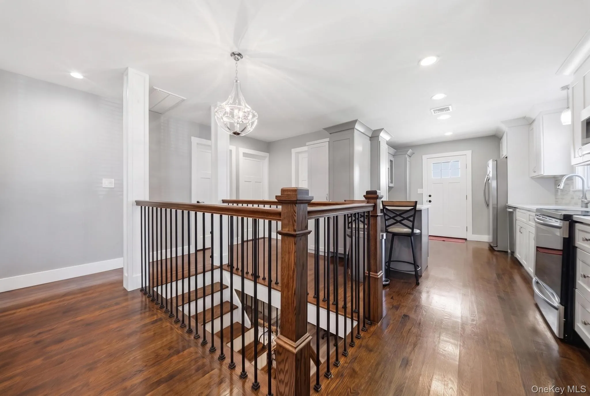18 Devon Road, Oyster Bay, NY, 3 Bedrooms Bedrooms, 11 Rooms Rooms,2 BathroomsBathrooms,Residential,For Rent,Devon,0,1048948 18 Devon Road, Oyster Bay, NY, 3 Bedrooms Bedrooms, 11 Rooms Rooms,2 BathroomsBathrooms,Residential,For Rent,Devon,0,1048948