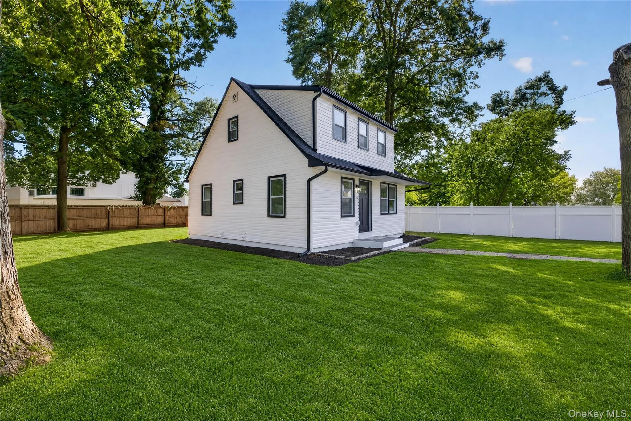 10 harrison Drive, Brookhaven, NY, 5 Bedrooms Bedrooms, 9 Rooms Rooms,2 BathroomsBathrooms,Residential,For Rent,harrison,0,1048953 10 harrison Drive, Brookhaven, NY, 5 Bedrooms Bedrooms, 9 Rooms Rooms,2 BathroomsBathrooms,Residential,For Rent,harrison,0,1048953