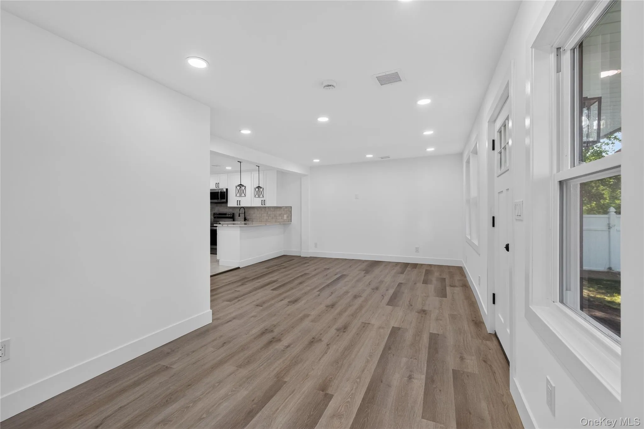 10 harrison Drive, Brookhaven, NY, 5 Bedrooms Bedrooms, 9 Rooms Rooms,2 BathroomsBathrooms,Residential,For Rent,harrison,0,1048953 10 harrison Drive, Brookhaven, NY, 5 Bedrooms Bedrooms, 9 Rooms Rooms,2 BathroomsBathrooms,Residential,For Rent,harrison,0,1048953