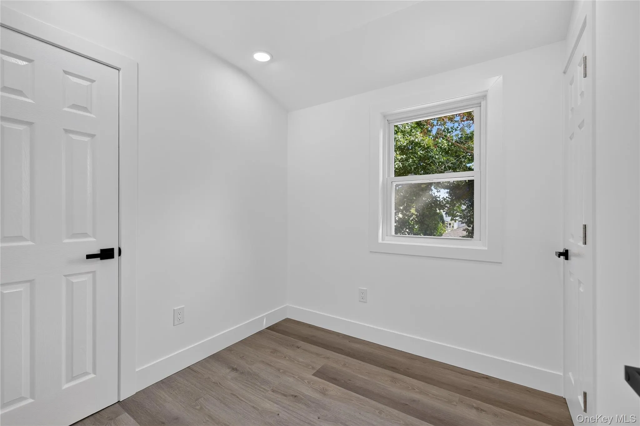 10 harrison Drive, Brookhaven, NY, 5 Bedrooms Bedrooms, 9 Rooms Rooms,2 BathroomsBathrooms,Residential,For Rent,harrison,0,1048953 10 harrison Drive, Brookhaven, NY, 5 Bedrooms Bedrooms, 9 Rooms Rooms,2 BathroomsBathrooms,Residential,For Rent,harrison,0,1048953