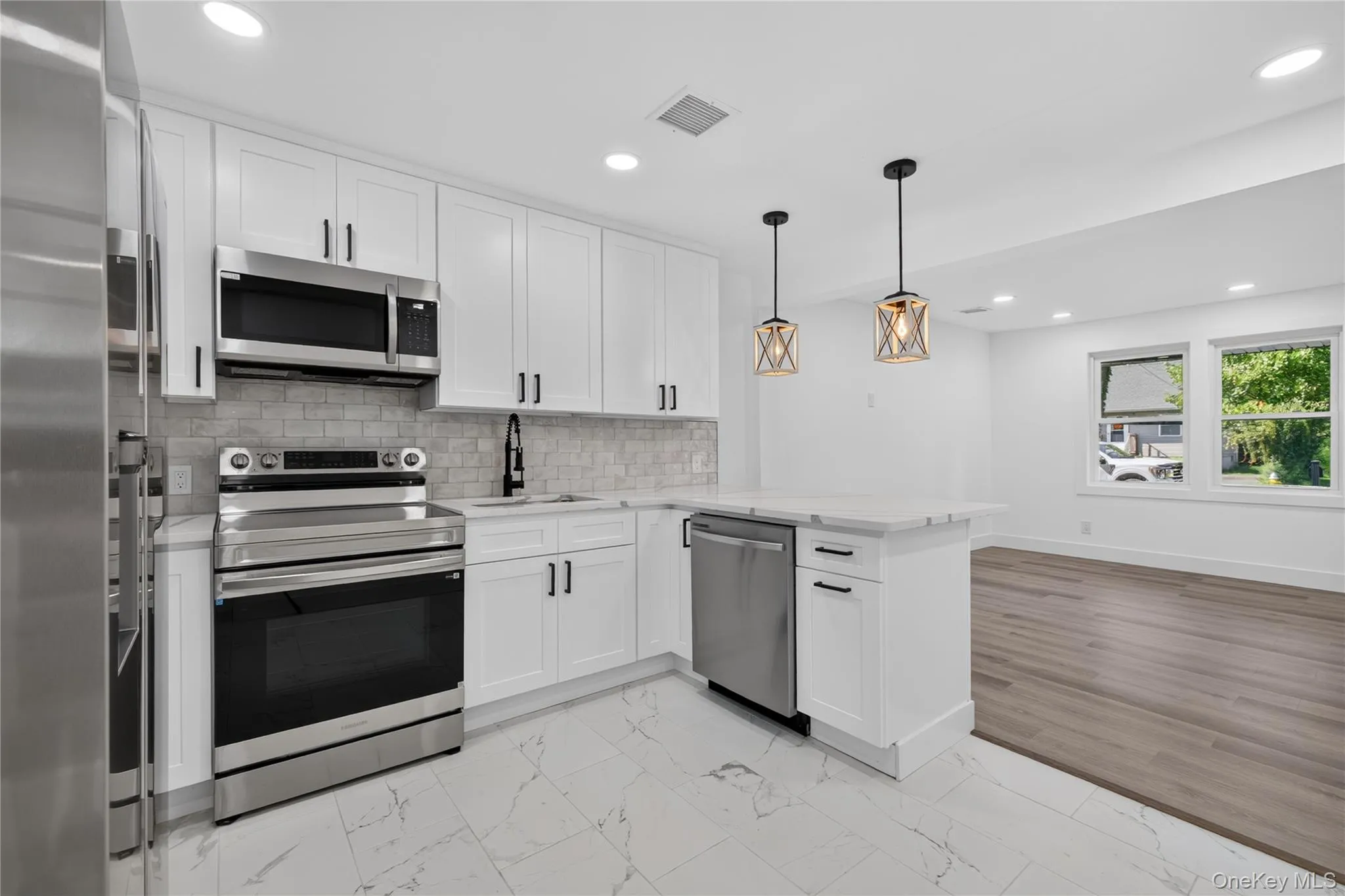10 harrison Drive, Brookhaven, NY, 5 Bedrooms Bedrooms, 9 Rooms Rooms,2 BathroomsBathrooms,Residential,For Rent,harrison,0,1048953 10 harrison Drive, Brookhaven, NY, 5 Bedrooms Bedrooms, 9 Rooms Rooms,2 BathroomsBathrooms,Residential,For Rent,harrison,0,1048953