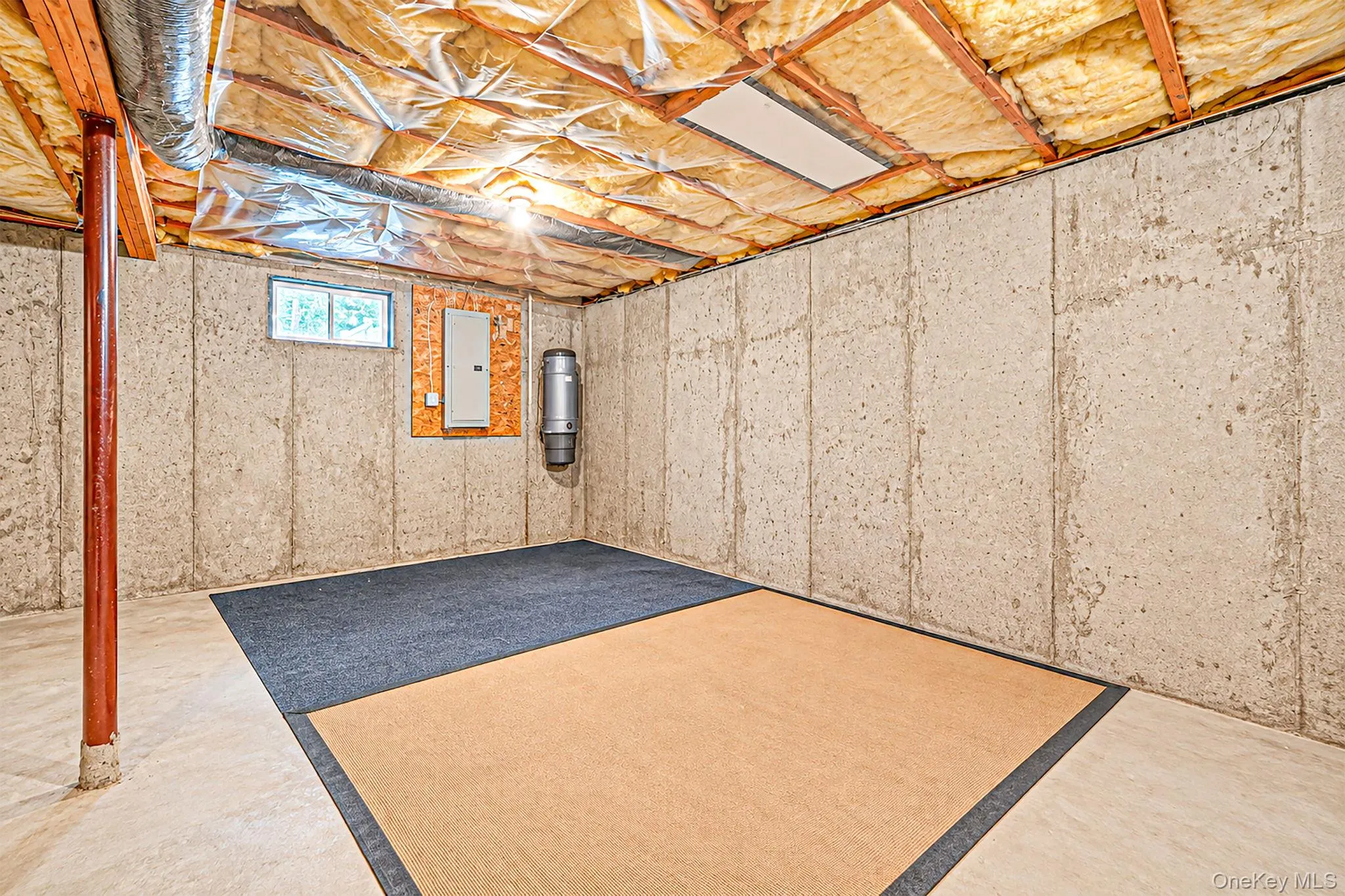 8 Sommerset Drive, Brookhaven, NY, 3 Bedrooms Bedrooms, 8 Rooms Rooms,1 BathroomBathrooms,Residential,For Rent,Sommerset,0,1048955 8 Sommerset Drive, Brookhaven, NY, 3 Bedrooms Bedrooms, 8 Rooms Rooms,1 BathroomBathrooms,Residential,For Rent,Sommerset,0,1048955