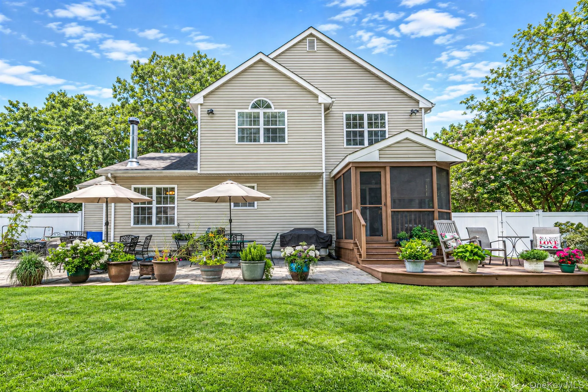 8 Sommerset Drive, Brookhaven, NY, 3 Bedrooms Bedrooms, 8 Rooms Rooms,1 BathroomBathrooms,Residential,For Rent,Sommerset,0,1048955 8 Sommerset Drive, Brookhaven, NY, 3 Bedrooms Bedrooms, 8 Rooms Rooms,1 BathroomBathrooms,Residential,For Rent,Sommerset,0,1048955