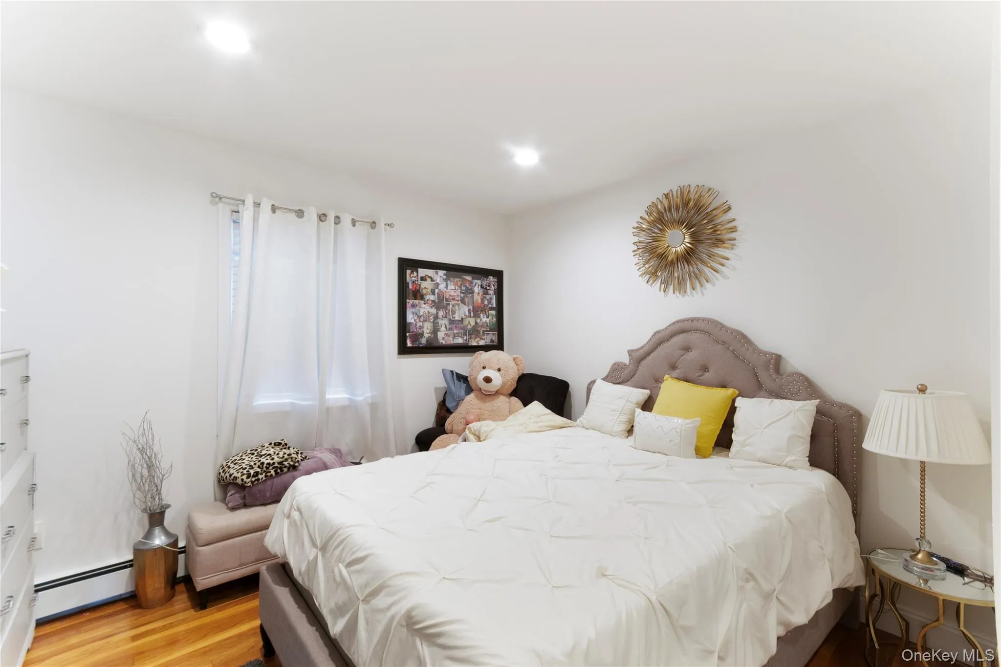 1993 Lincoln Avenue, Islip, NY, 4 Bedrooms Bedrooms, 11 Rooms Rooms,2 BathroomsBathrooms,Residential,For Rent,Lincoln,0,1048957 1993 Lincoln Avenue, Islip, NY, 4 Bedrooms Bedrooms, 11 Rooms Rooms,2 BathroomsBathrooms,Residential,For Rent,Lincoln,0,1048957