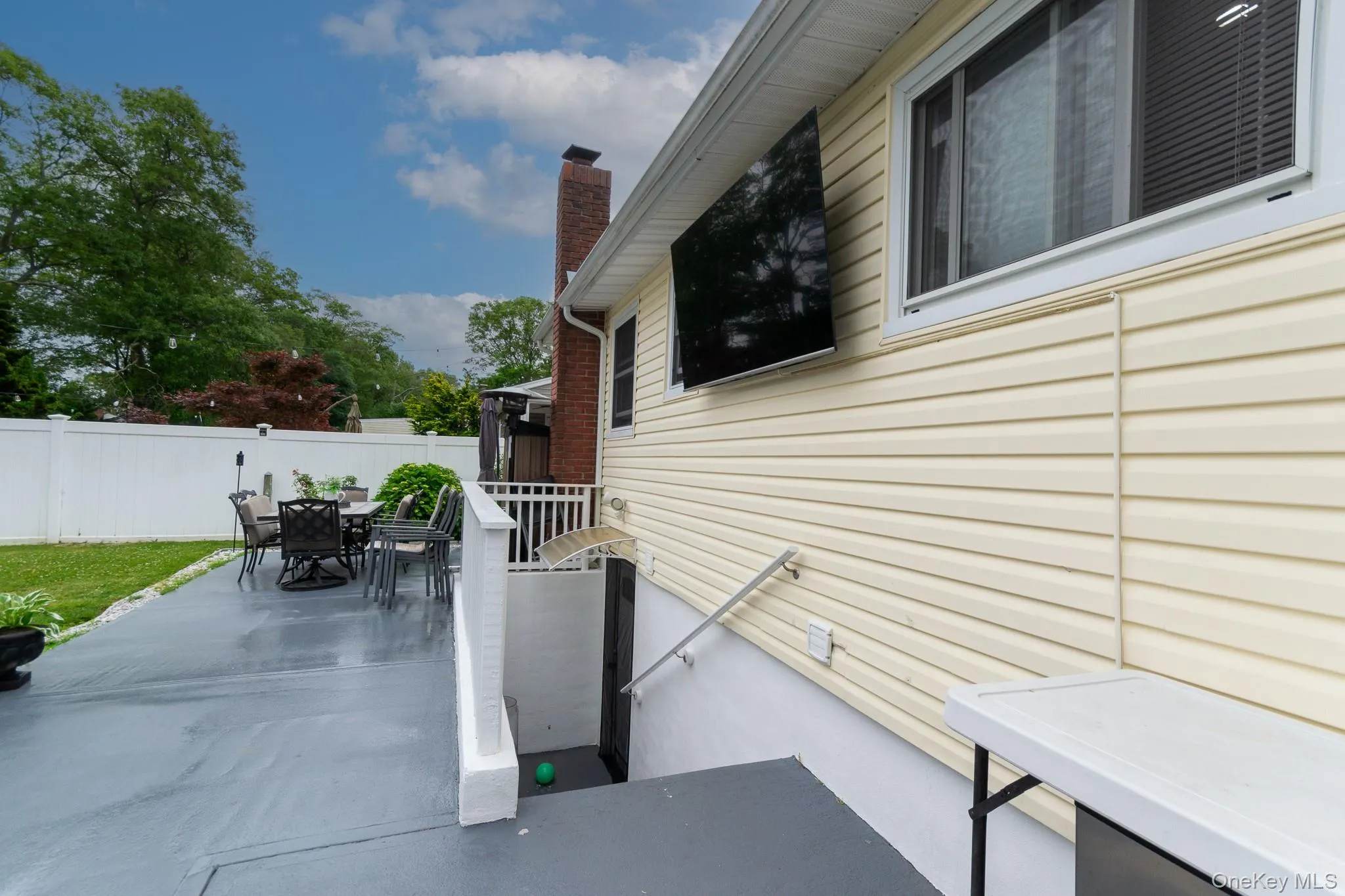 1993 Lincoln Avenue, Islip, NY, 4 Bedrooms Bedrooms, 11 Rooms Rooms,2 BathroomsBathrooms,Residential,For Rent,Lincoln,0,1048957 1993 Lincoln Avenue, Islip, NY, 4 Bedrooms Bedrooms, 11 Rooms Rooms,2 BathroomsBathrooms,Residential,For Rent,Lincoln,0,1048957