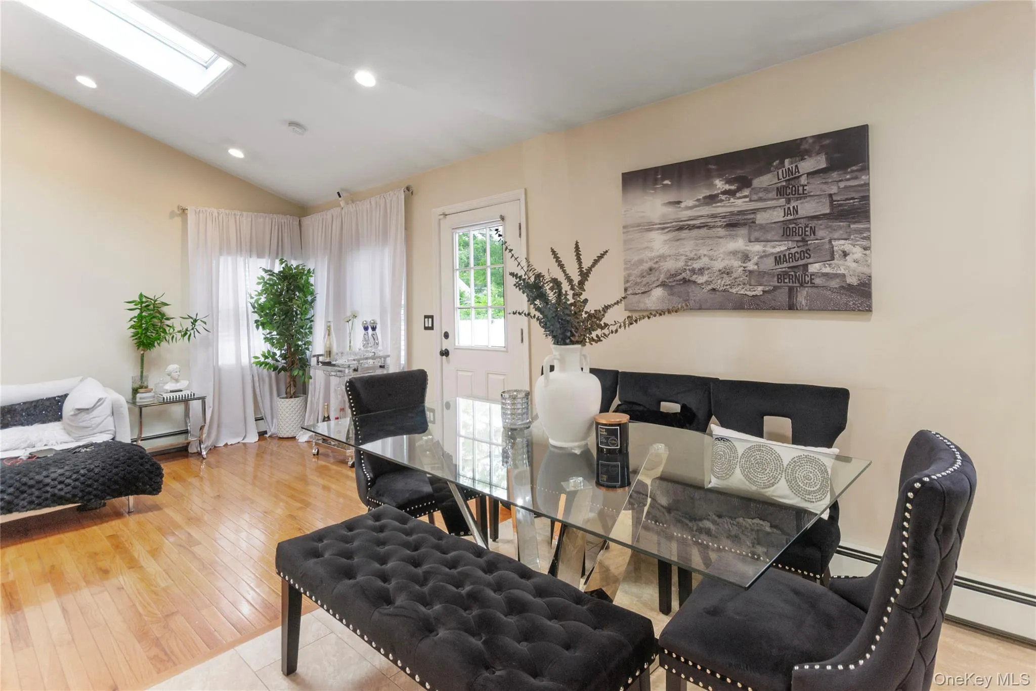 1993 Lincoln Avenue, Islip, NY, 4 Bedrooms Bedrooms, 11 Rooms Rooms,2 BathroomsBathrooms,Residential,For Rent,Lincoln,0,1048957 1993 Lincoln Avenue, Islip, NY, 4 Bedrooms Bedrooms, 11 Rooms Rooms,2 BathroomsBathrooms,Residential,For Rent,Lincoln,0,1048957