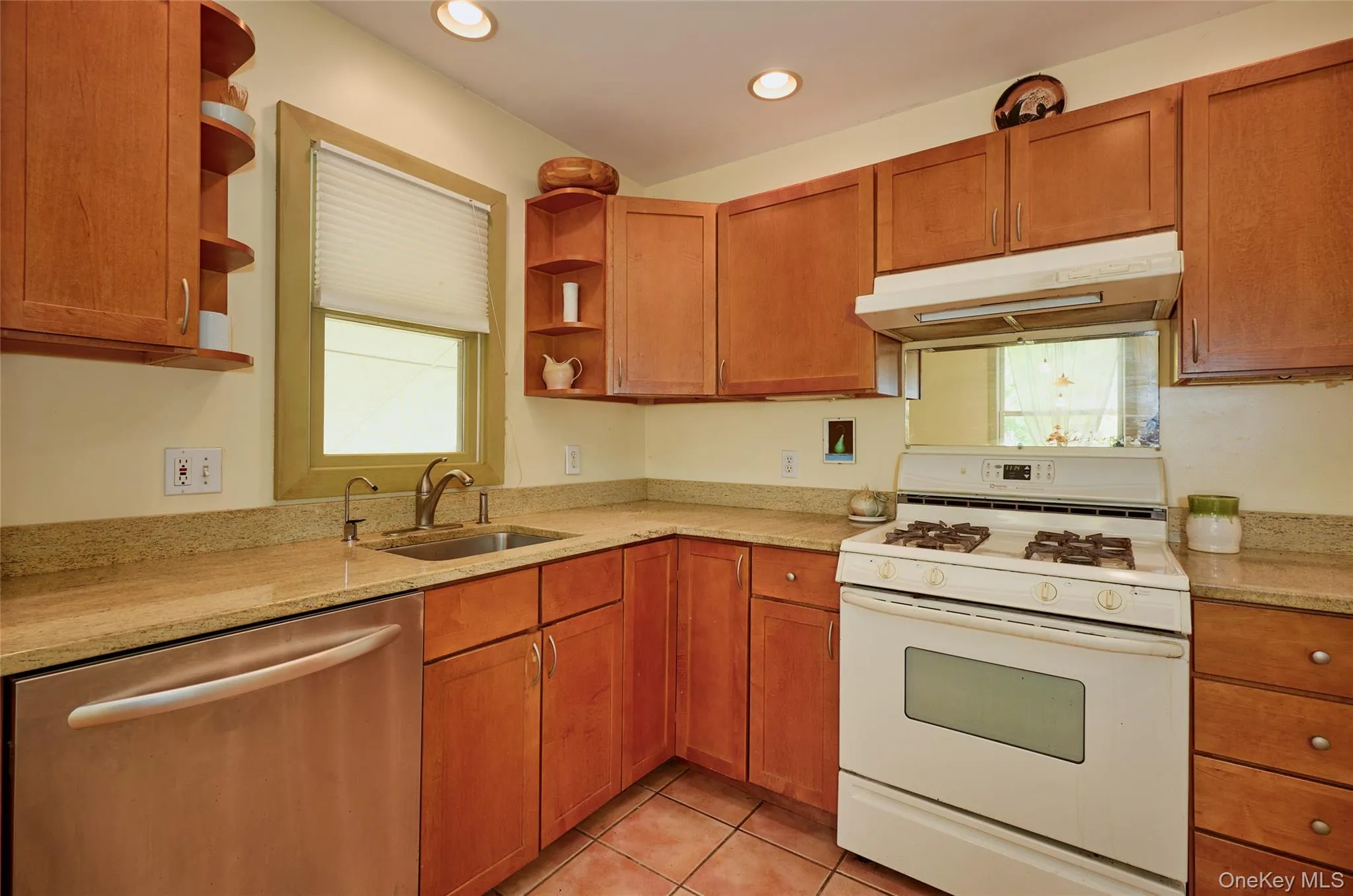 17 Merriewold Lane, Monroe, NY, 3 Bedrooms Bedrooms, 10 Rooms Rooms,2 BathroomsBathrooms,Residential,For Rent,Merriewold,0,1048959 17 Merriewold Lane, Monroe, NY, 3 Bedrooms Bedrooms, 10 Rooms Rooms,2 BathroomsBathrooms,Residential,For Rent,Merriewold,0,1048959