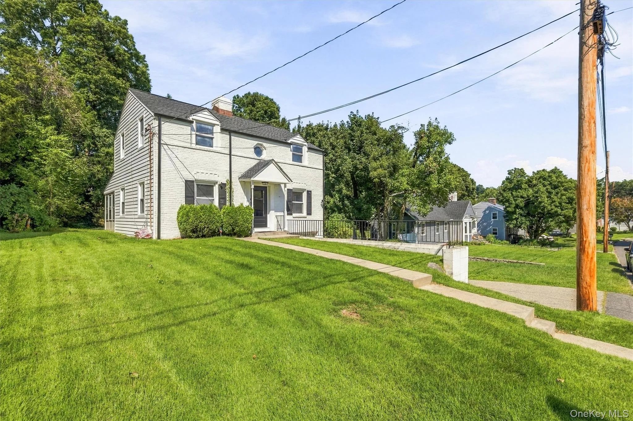 36 Maryton Road, Greenburgh, NY, 3 Bedrooms Bedrooms, 6 Rooms Rooms,1 BathroomBathrooms,Residential,For Rent,Maryton,0,1048960 36 Maryton Road, Greenburgh, NY, 3 Bedrooms Bedrooms, 6 Rooms Rooms,1 BathroomBathrooms,Residential,For Rent,Maryton,0,1048960