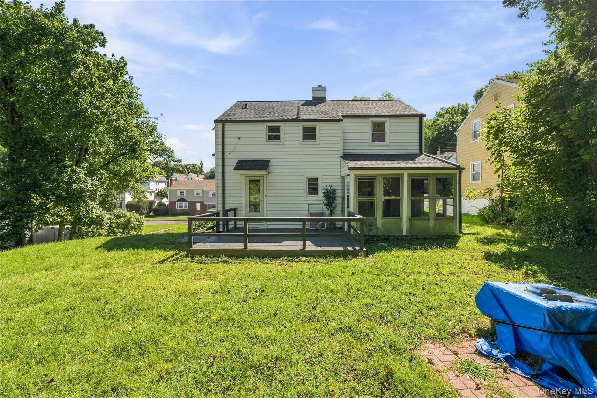A Level Backyard with Room to Enjoy A Level Backyard with Room to Enjoy