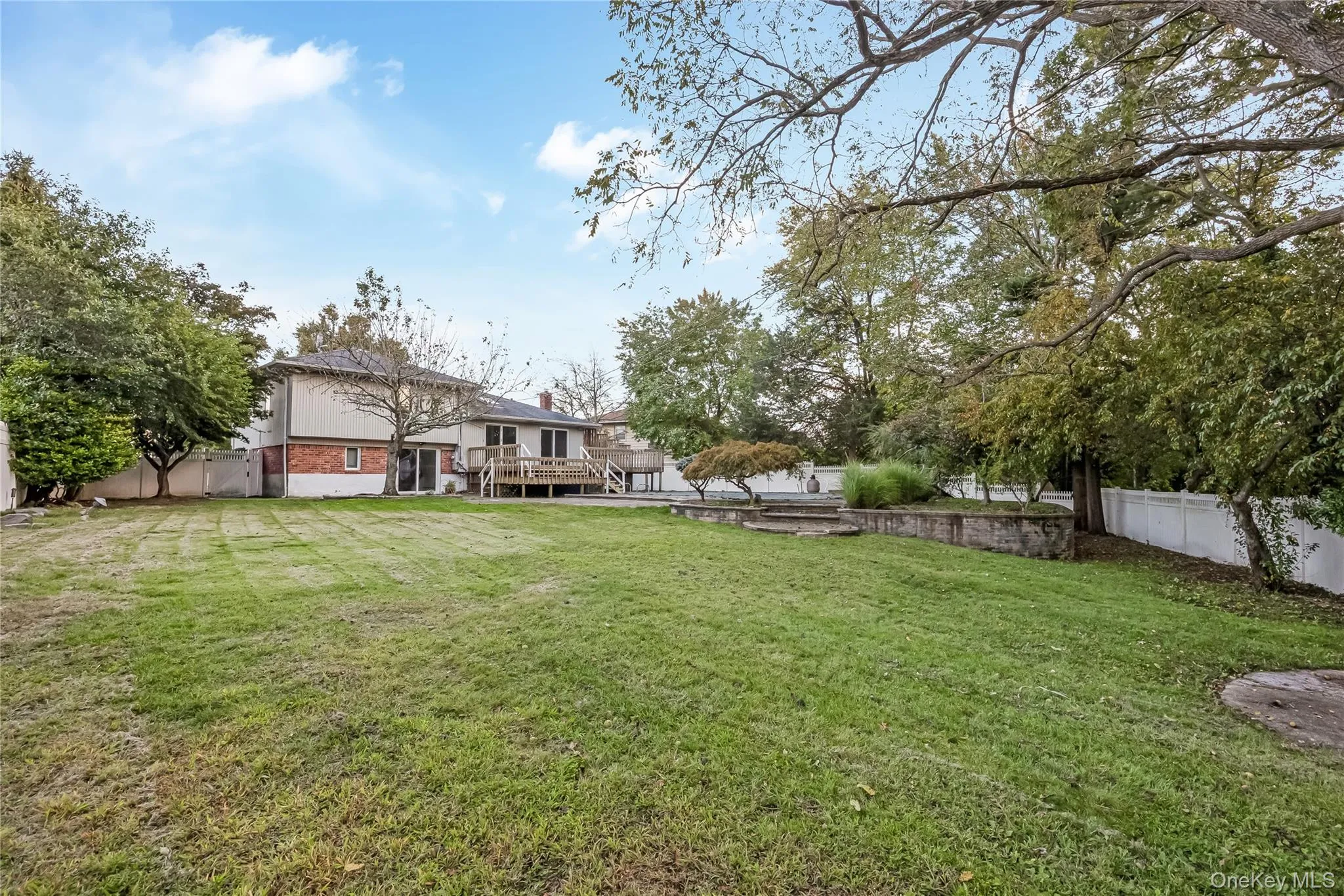 35 Eagle Lane, Oyster Bay, NY, 3 Bedrooms Bedrooms, 6 Rooms Rooms,1 BathroomBathrooms,Residential,For Rent,Eagle,0,1048962 35 Eagle Lane, Oyster Bay, NY, 3 Bedrooms Bedrooms, 6 Rooms Rooms,1 BathroomBathrooms,Residential,For Rent,Eagle,0,1048962