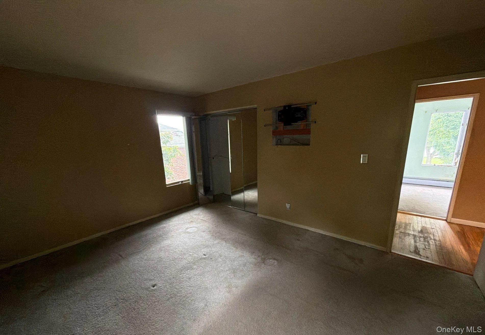 35 Eagle Lane, Oyster Bay, NY, 3 Bedrooms Bedrooms, 6 Rooms Rooms,1 BathroomBathrooms,Residential,For Rent,Eagle,0,1048962 35 Eagle Lane, Oyster Bay, NY, 3 Bedrooms Bedrooms, 6 Rooms Rooms,1 BathroomBathrooms,Residential,For Rent,Eagle,0,1048962