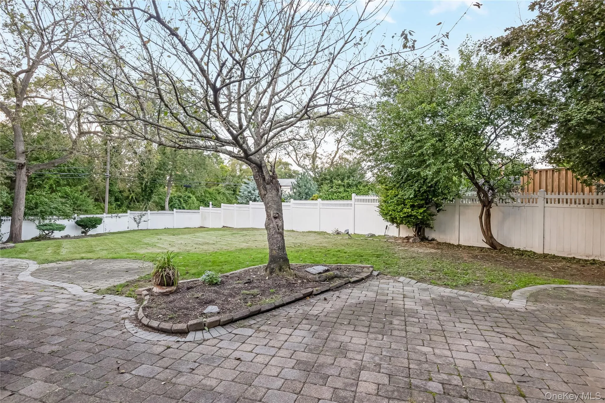 35 Eagle Lane, Oyster Bay, NY, 3 Bedrooms Bedrooms, 6 Rooms Rooms,1 BathroomBathrooms,Residential,For Rent,Eagle,0,1048962 35 Eagle Lane, Oyster Bay, NY, 3 Bedrooms Bedrooms, 6 Rooms Rooms,1 BathroomBathrooms,Residential,For Rent,Eagle,0,1048962