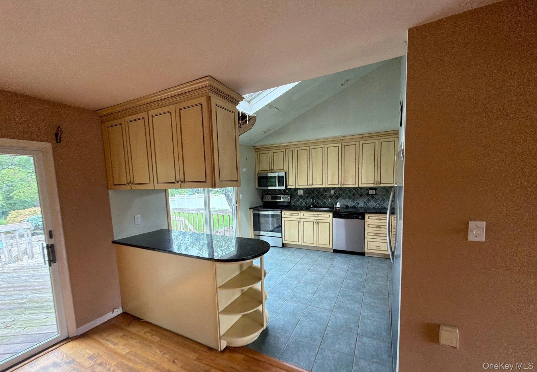 35 Eagle Lane, Oyster Bay, NY, 3 Bedrooms Bedrooms, 6 Rooms Rooms,1 BathroomBathrooms,Residential,For Rent,Eagle,0,1048962 35 Eagle Lane, Oyster Bay, NY, 3 Bedrooms Bedrooms, 6 Rooms Rooms,1 BathroomBathrooms,Residential,For Rent,Eagle,0,1048962