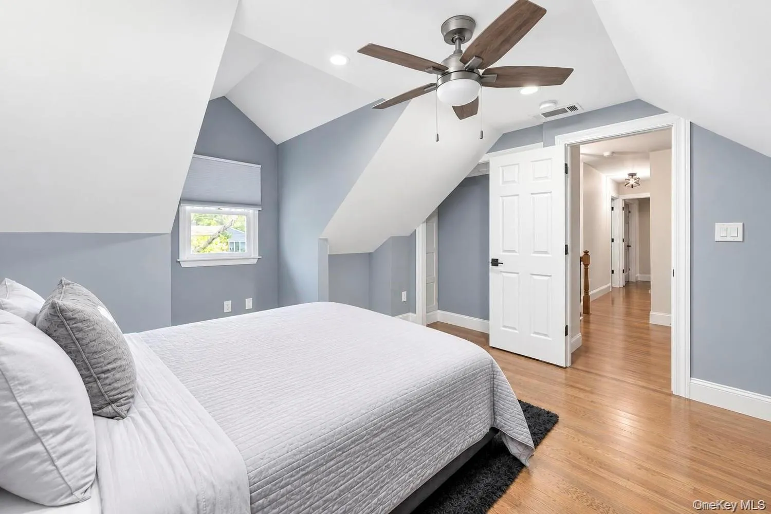 15 Hillcrest Avenue, Brookhaven, NY, 5 Bedrooms Bedrooms, 10 Rooms Rooms,3 BathroomsBathrooms,Residential,For Rent,Hillcrest,0,1048964 15 Hillcrest Avenue, Brookhaven, NY, 5 Bedrooms Bedrooms, 10 Rooms Rooms,3 BathroomsBathrooms,Residential,For Rent,Hillcrest,0,1048964