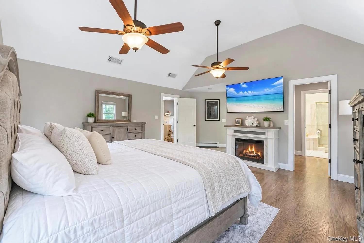 15 Hillcrest Avenue, Brookhaven, NY, 5 Bedrooms Bedrooms, 10 Rooms Rooms,3 BathroomsBathrooms,Residential,For Rent,Hillcrest,0,1048964 15 Hillcrest Avenue, Brookhaven, NY, 5 Bedrooms Bedrooms, 10 Rooms Rooms,3 BathroomsBathrooms,Residential,For Rent,Hillcrest,0,1048964