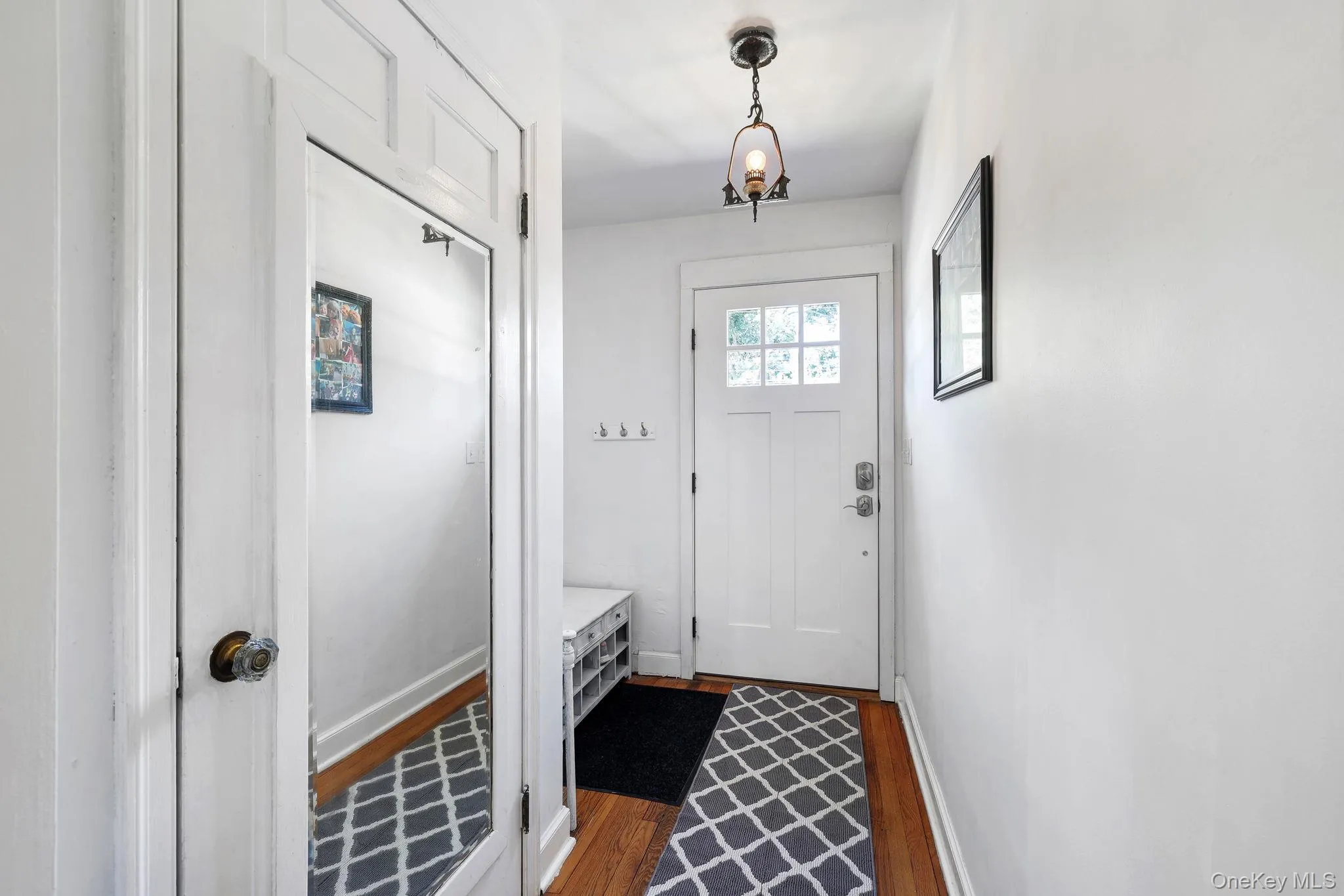 22 Galloway Road, Warwick (town), NY, 3 Bedrooms Bedrooms, 10 Rooms Rooms,2 BathroomsBathrooms,Residential,For Rent,Galloway,0,1048967 22 Galloway Road, Warwick (town), NY, 3 Bedrooms Bedrooms, 10 Rooms Rooms,2 BathroomsBathrooms,Residential,For Rent,Galloway,0,1048967