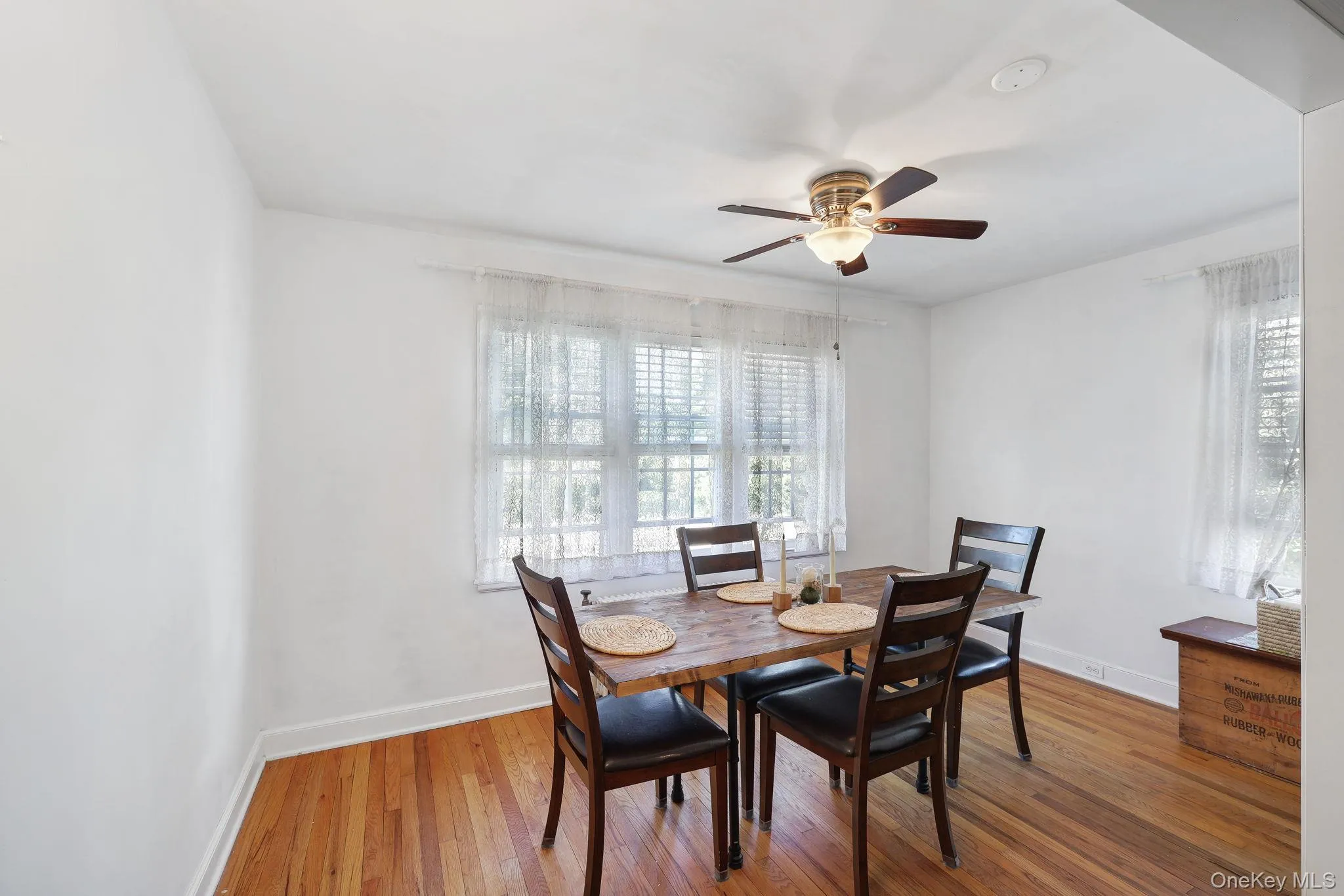 22 Galloway Road, Warwick (town), NY, 3 Bedrooms Bedrooms, 10 Rooms Rooms,2 BathroomsBathrooms,Residential,For Rent,Galloway,0,1048967 22 Galloway Road, Warwick (town), NY, 3 Bedrooms Bedrooms, 10 Rooms Rooms,2 BathroomsBathrooms,Residential,For Rent,Galloway,0,1048967