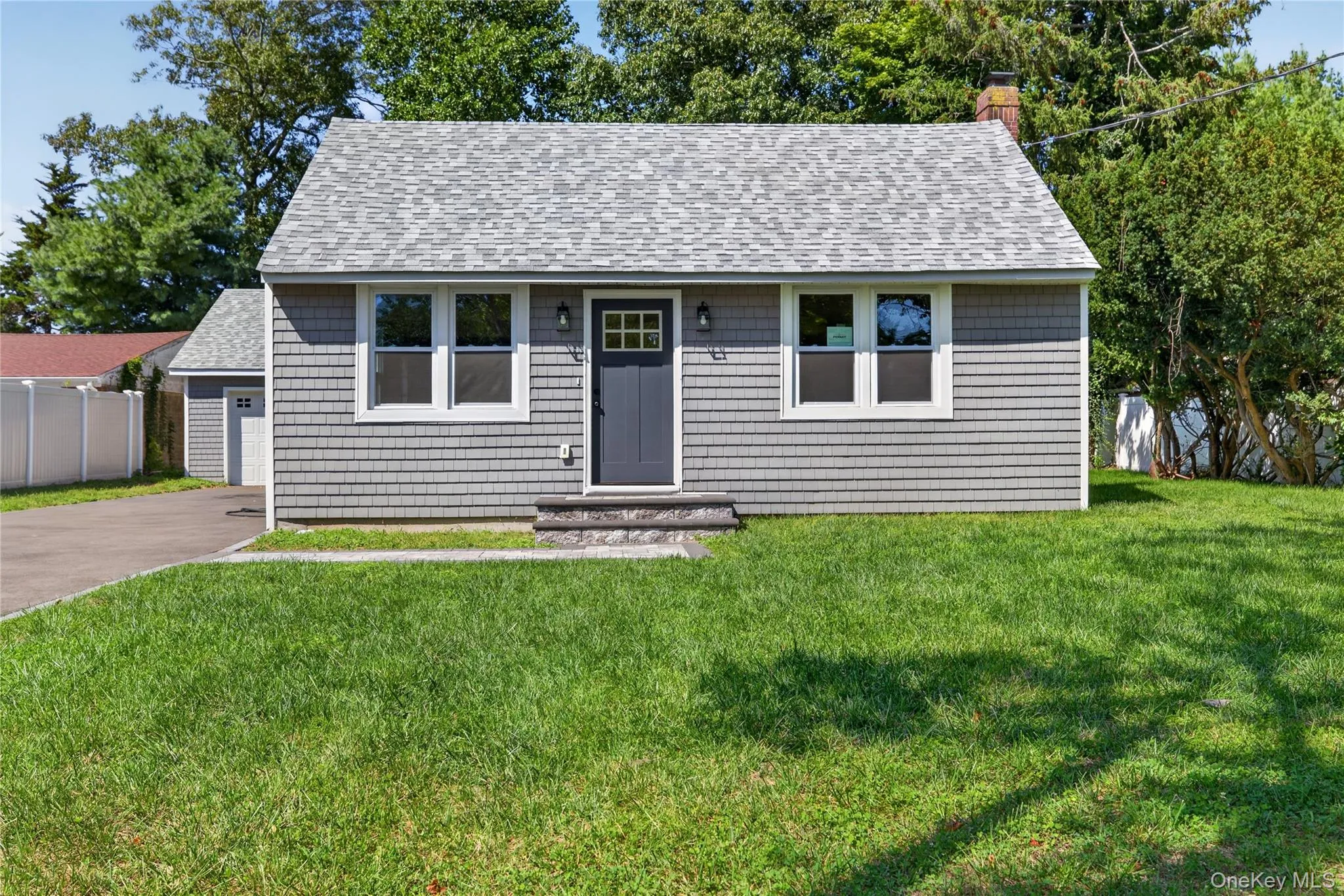 31 Rosemary Place, Islip, NY, 3 Bedrooms Bedrooms, 10 Rooms Rooms,2 BathroomsBathrooms,Residential,For Rent,Rosemary,0,1048971 31 Rosemary Place, Islip, NY, 3 Bedrooms Bedrooms, 10 Rooms Rooms,2 BathroomsBathrooms,Residential,For Rent,Rosemary,0,1048971
