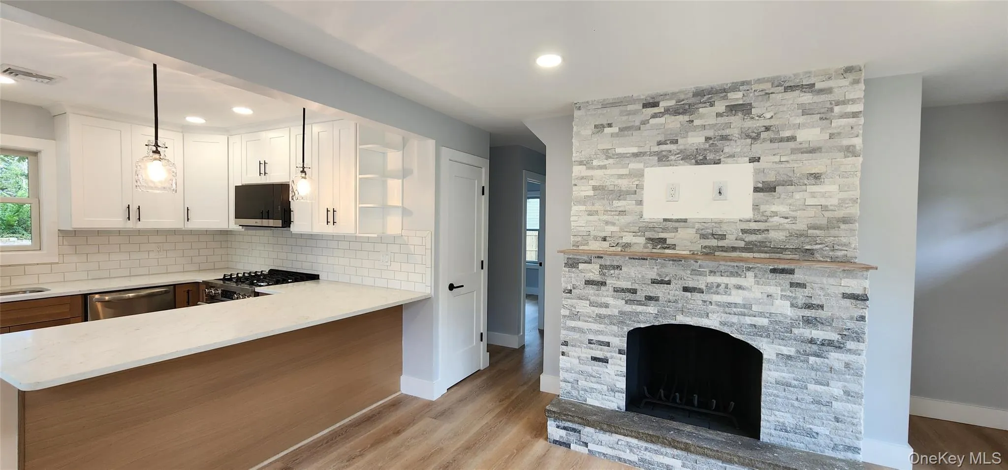 430 Boxwood Drive, Brookhaven, NY, 3 Bedrooms Bedrooms, 5 Rooms Rooms,2 BathroomsBathrooms,Residential,For Rent,Boxwood,0,1048972 430 Boxwood Drive, Brookhaven, NY, 3 Bedrooms Bedrooms, 5 Rooms Rooms,2 BathroomsBathrooms,Residential,For Rent,Boxwood,0,1048972
