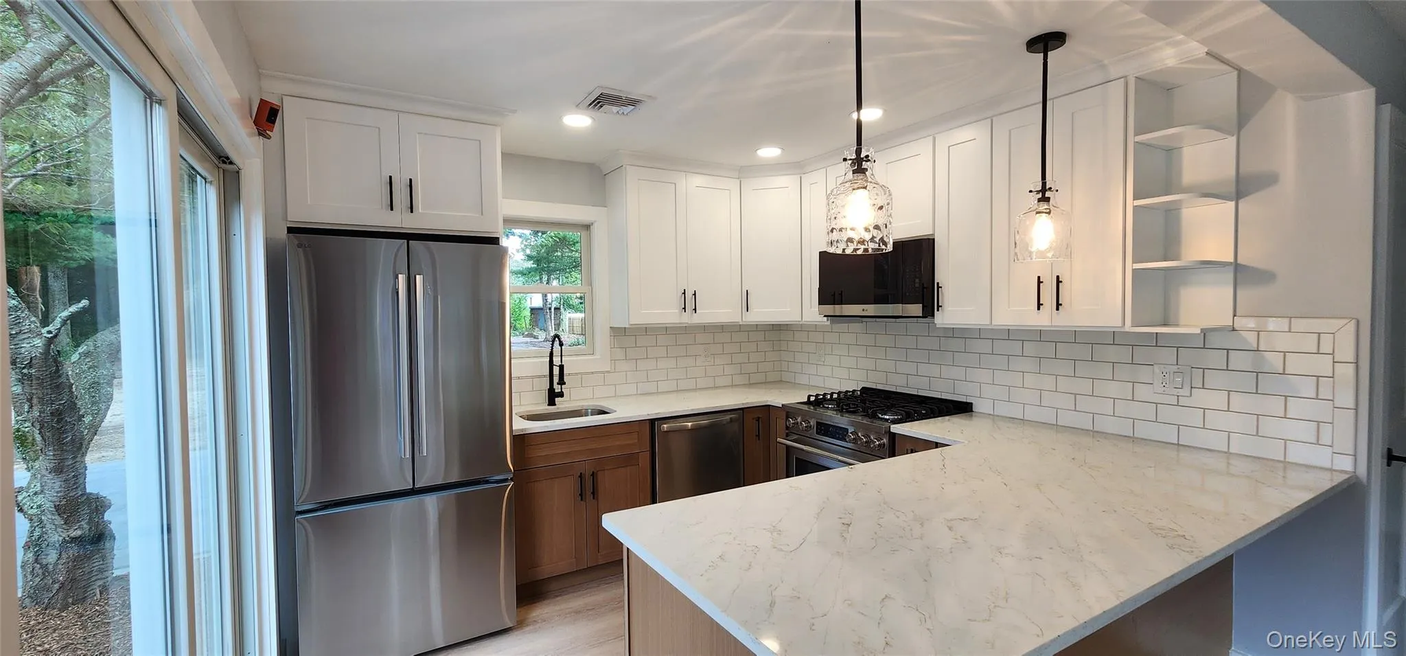 430 Boxwood Drive, Brookhaven, NY, 3 Bedrooms Bedrooms, 5 Rooms Rooms,2 BathroomsBathrooms,Residential,For Rent,Boxwood,0,1048972 430 Boxwood Drive, Brookhaven, NY, 3 Bedrooms Bedrooms, 5 Rooms Rooms,2 BathroomsBathrooms,Residential,For Rent,Boxwood,0,1048972