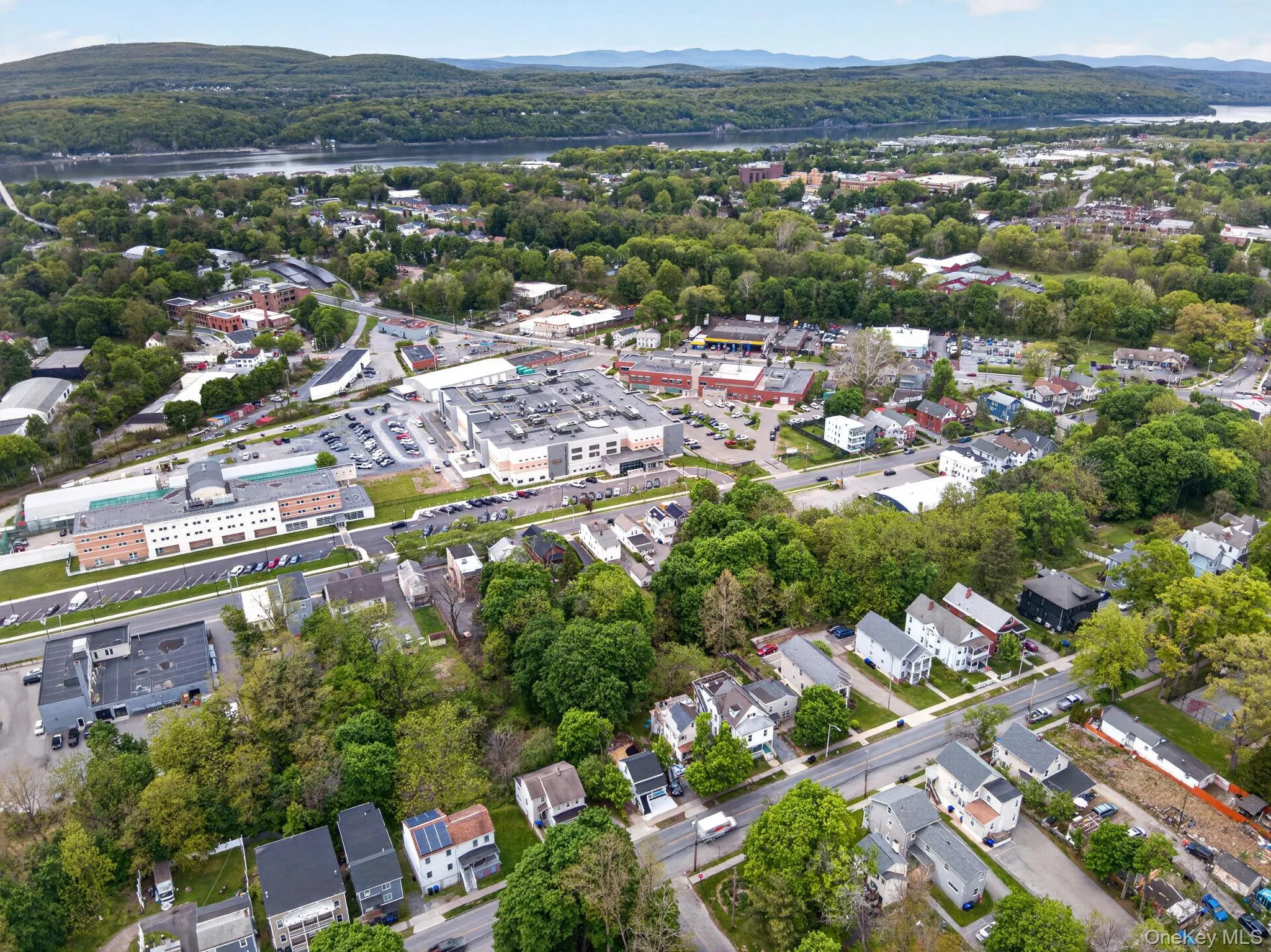 152 Clinton Street, Poughkeepsie, NY, 2 Bedrooms Bedrooms, 4 Rooms Rooms,2 BathroomsBathrooms,Residential,For Rent,Clinton,0,1048974 152 Clinton Street, Poughkeepsie, NY, 2 Bedrooms Bedrooms, 4 Rooms Rooms,2 BathroomsBathrooms,Residential,For Rent,Clinton,0,1048974