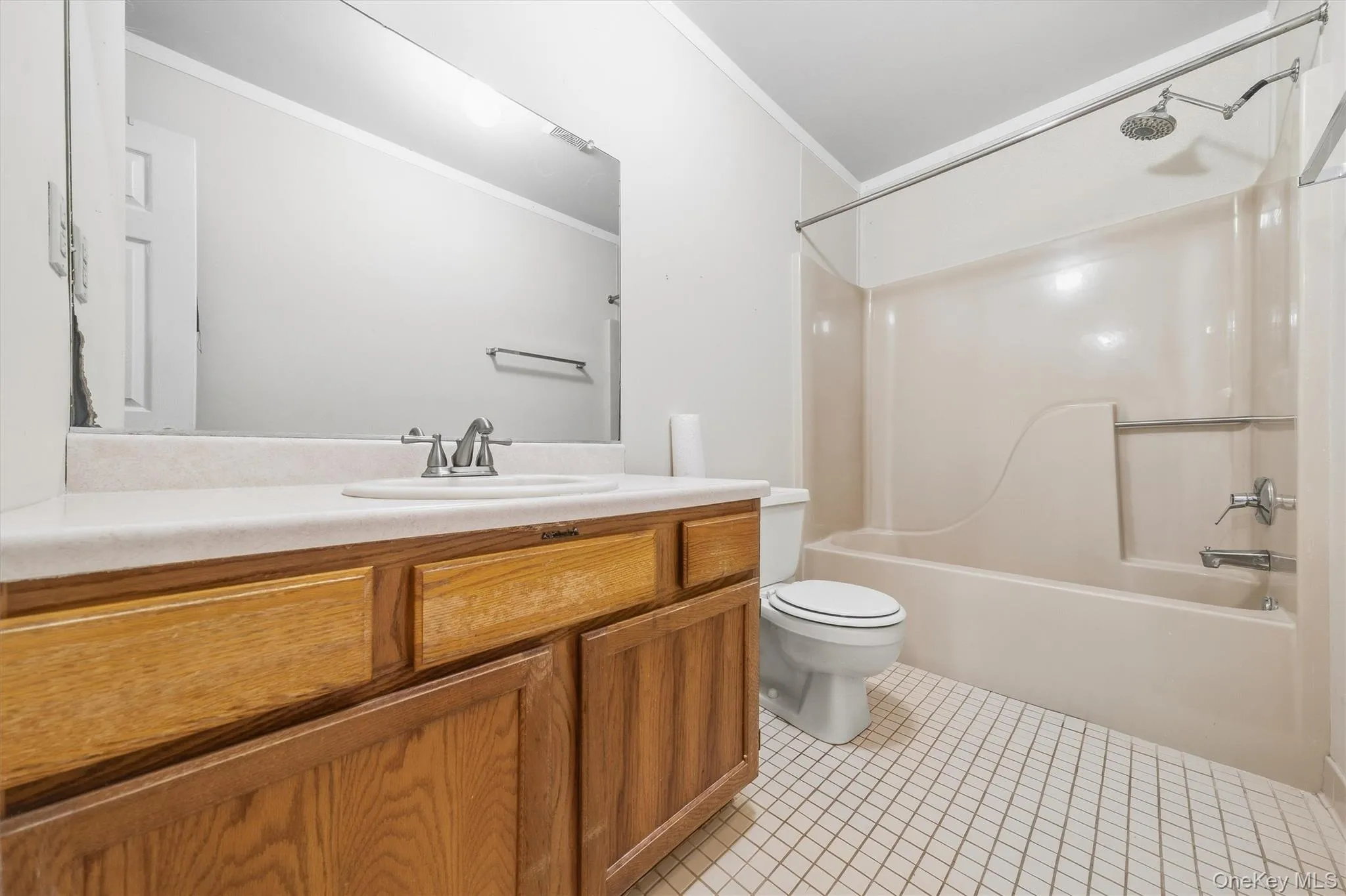 91 Jimal Drive, Middletown, NY, 2 Bedrooms Bedrooms, 6 Rooms Rooms,1 BathroomBathrooms,Residential,For Rent,Jimal,0,1048976 91 Jimal Drive, Middletown, NY, 2 Bedrooms Bedrooms, 6 Rooms Rooms,1 BathroomBathrooms,Residential,For Rent,Jimal,0,1048976