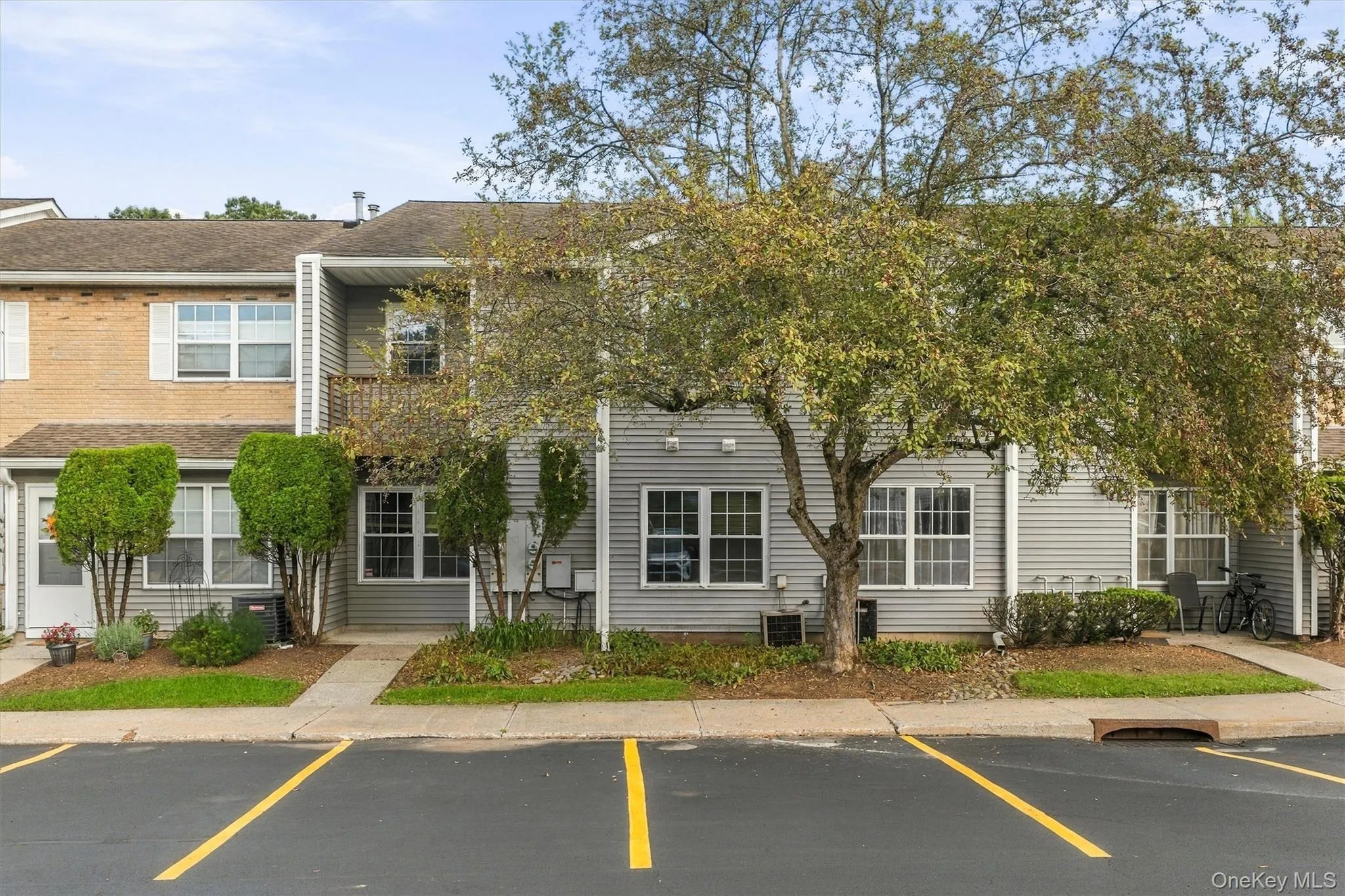 91 Jimal Drive, Middletown, NY, 2 Bedrooms Bedrooms, 6 Rooms Rooms,1 BathroomBathrooms,Residential,For Rent,Jimal,0,1048976 91 Jimal Drive, Middletown, NY, 2 Bedrooms Bedrooms, 6 Rooms Rooms,1 BathroomBathrooms,Residential,For Rent,Jimal,0,1048976
