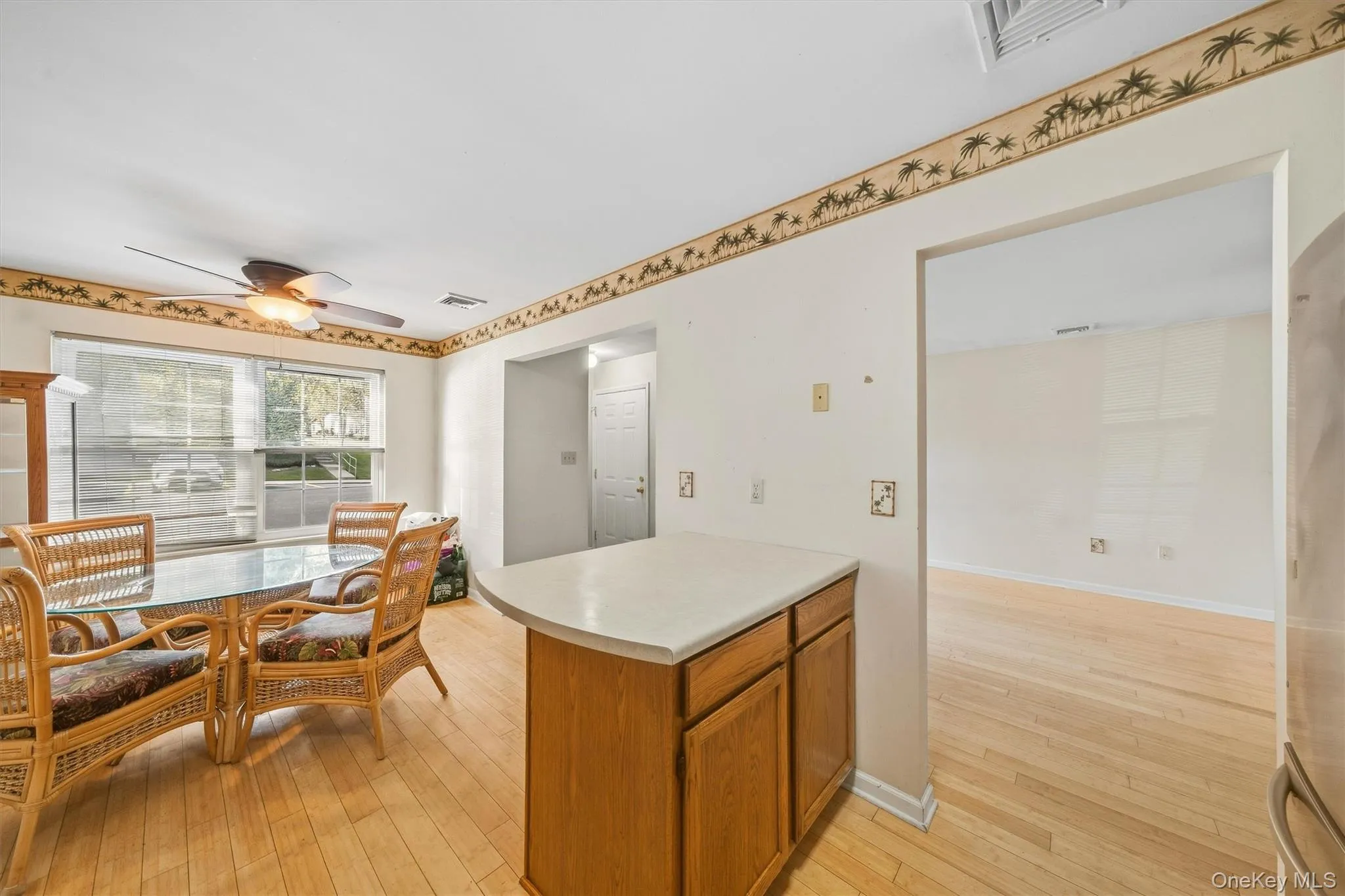 91 Jimal Drive, Middletown, NY, 2 Bedrooms Bedrooms, 6 Rooms Rooms,1 BathroomBathrooms,Residential,For Rent,Jimal,0,1048976 91 Jimal Drive, Middletown, NY, 2 Bedrooms Bedrooms, 6 Rooms Rooms,1 BathroomBathrooms,Residential,For Rent,Jimal,0,1048976