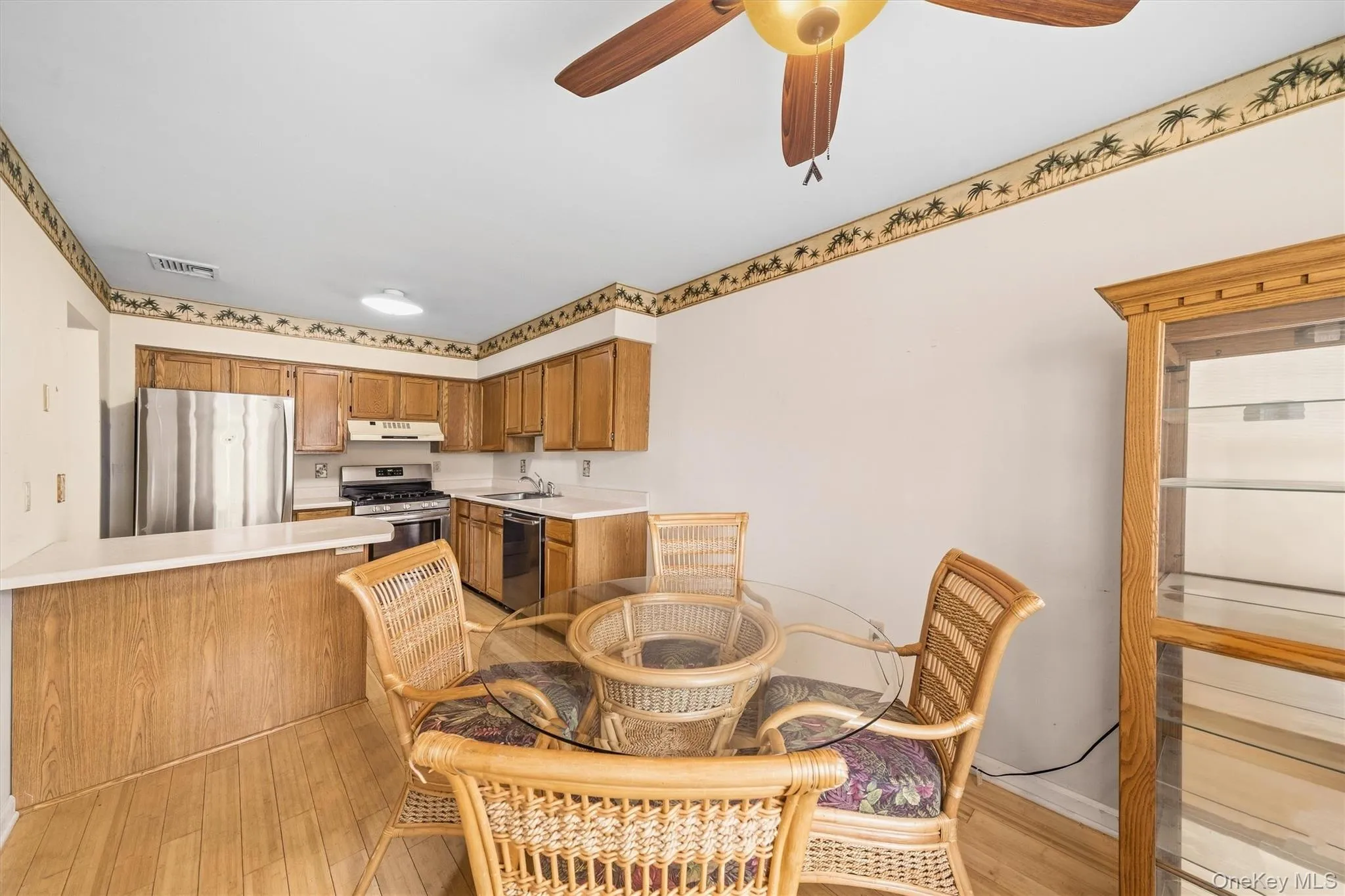91 Jimal Drive, Middletown, NY, 2 Bedrooms Bedrooms, 6 Rooms Rooms,1 BathroomBathrooms,Residential,For Rent,Jimal,0,1048976 91 Jimal Drive, Middletown, NY, 2 Bedrooms Bedrooms, 6 Rooms Rooms,1 BathroomBathrooms,Residential,For Rent,Jimal,0,1048976
