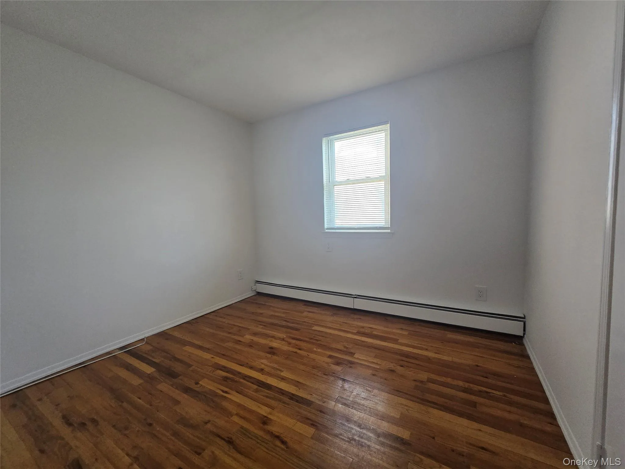 29 Lambert Avenue, Oyster Bay, NY, 2 Bedrooms Bedrooms, 5 Rooms Rooms,1 BathroomBathrooms,Residential Lease,For Rent,Lambert,0,1048978 29 Lambert Avenue, Oyster Bay, NY, 2 Bedrooms Bedrooms, 5 Rooms Rooms,1 BathroomBathrooms,Residential Lease,For Rent,Lambert,0,1048978