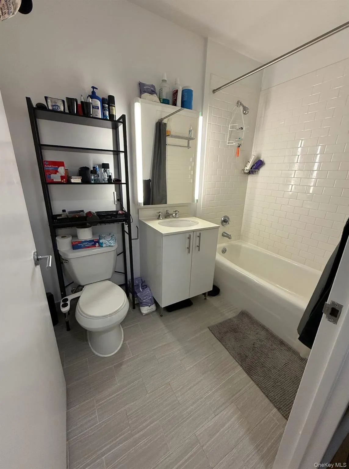 4545 Center Boulevard, New York, NY, 2 Room Rooms,1 BathroomBathrooms,Residential Lease,For Rent,Center,0,1048982 4545 Center Boulevard, New York, NY, 2 Room Rooms,1 BathroomBathrooms,Residential Lease,For Rent,Center,0,1048982
