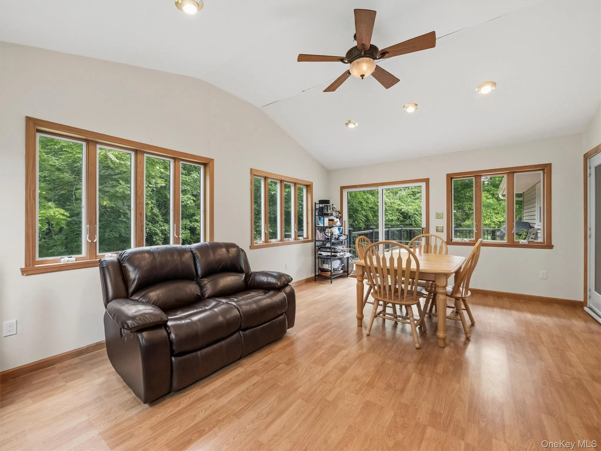 14 Karl Court, Clarkstown, NY, 4 Bedrooms Bedrooms, 10 Rooms Rooms,2 BathroomsBathrooms,Residential,For Rent,Karl,0,1048983 14 Karl Court, Clarkstown, NY, 4 Bedrooms Bedrooms, 10 Rooms Rooms,2 BathroomsBathrooms,Residential,For Rent,Karl,0,1048983