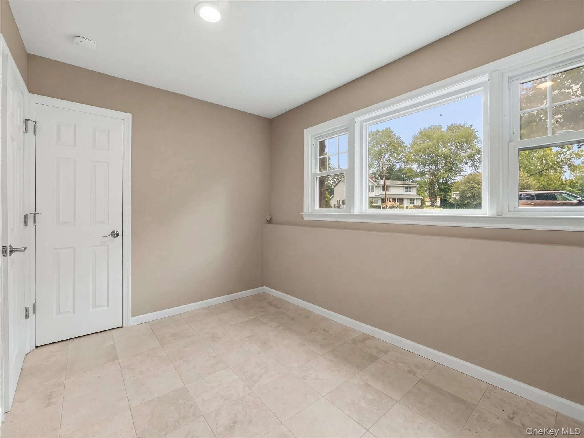 14 Karl Court, Clarkstown, NY, 4 Bedrooms Bedrooms, 10 Rooms Rooms,2 BathroomsBathrooms,Residential,For Rent,Karl,0,1048983 14 Karl Court, Clarkstown, NY, 4 Bedrooms Bedrooms, 10 Rooms Rooms,2 BathroomsBathrooms,Residential,For Rent,Karl,0,1048983