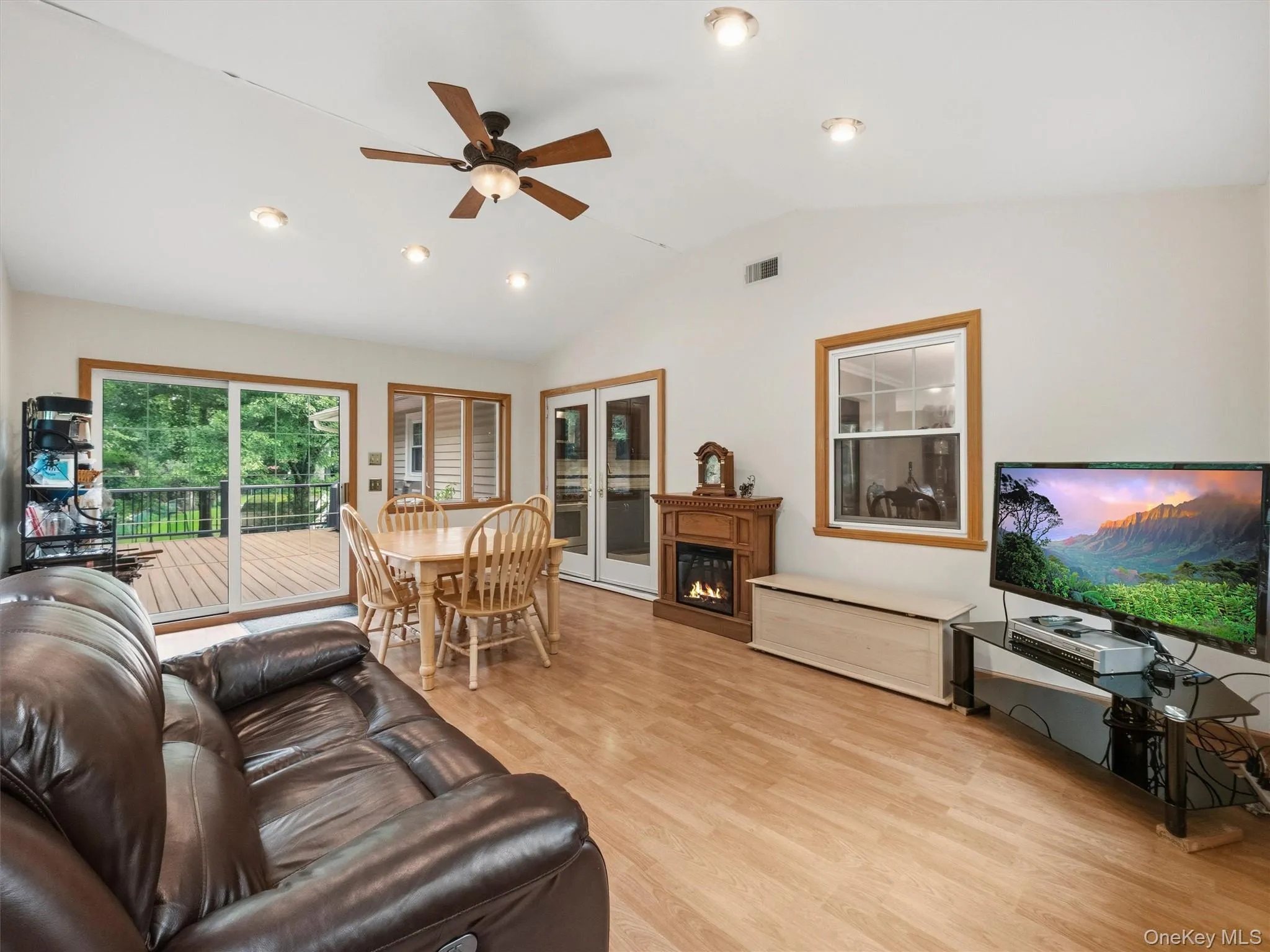 Vaulted ceiling with recessed lighting and ceiling fan Vaulted ceiling with recessed lighting and ceiling fan