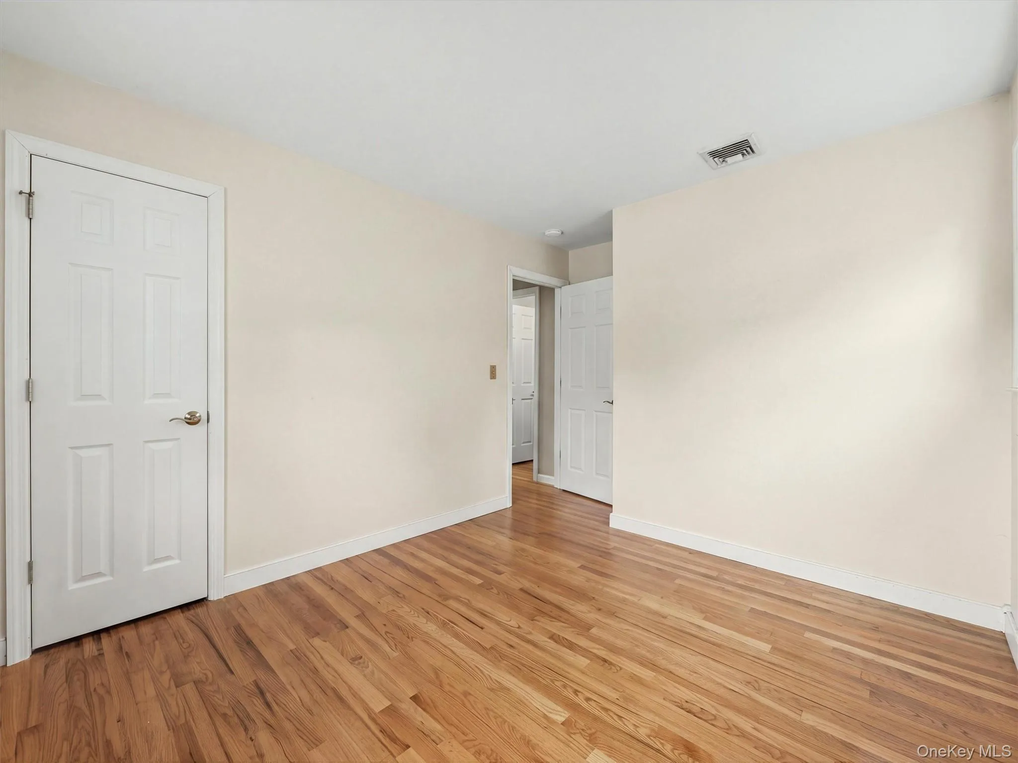 14 Karl Court, Clarkstown, NY, 4 Bedrooms Bedrooms, 10 Rooms Rooms,2 BathroomsBathrooms,Residential,For Rent,Karl,0,1048983 14 Karl Court, Clarkstown, NY, 4 Bedrooms Bedrooms, 10 Rooms Rooms,2 BathroomsBathrooms,Residential,For Rent,Karl,0,1048983