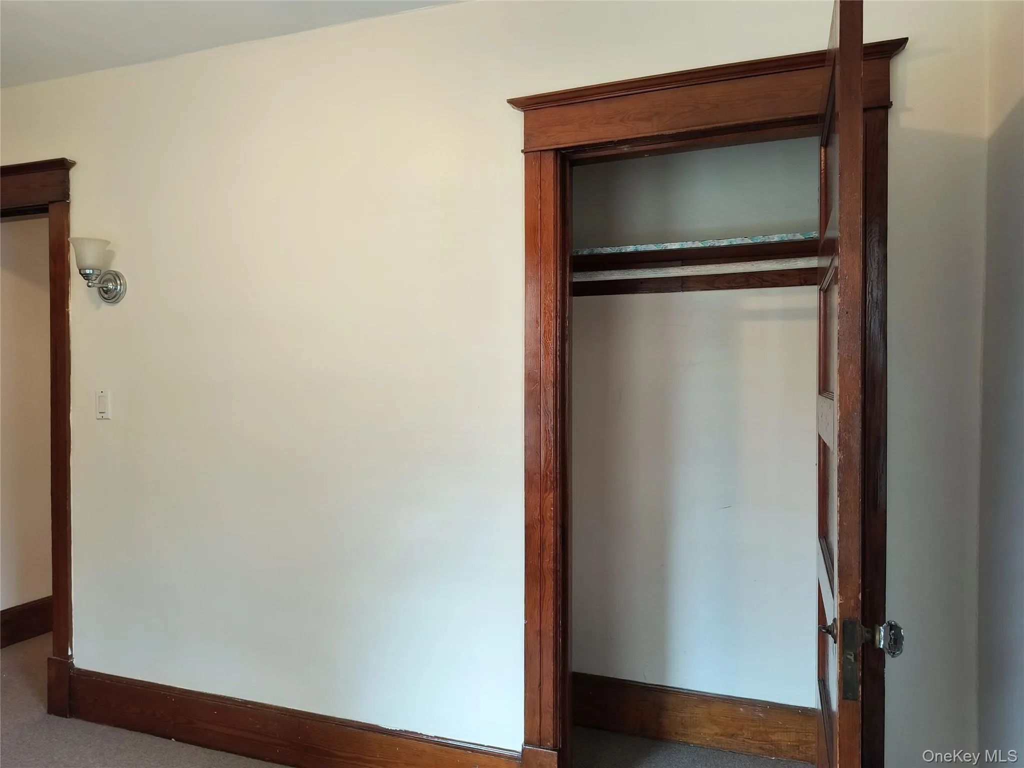 Closet Closet